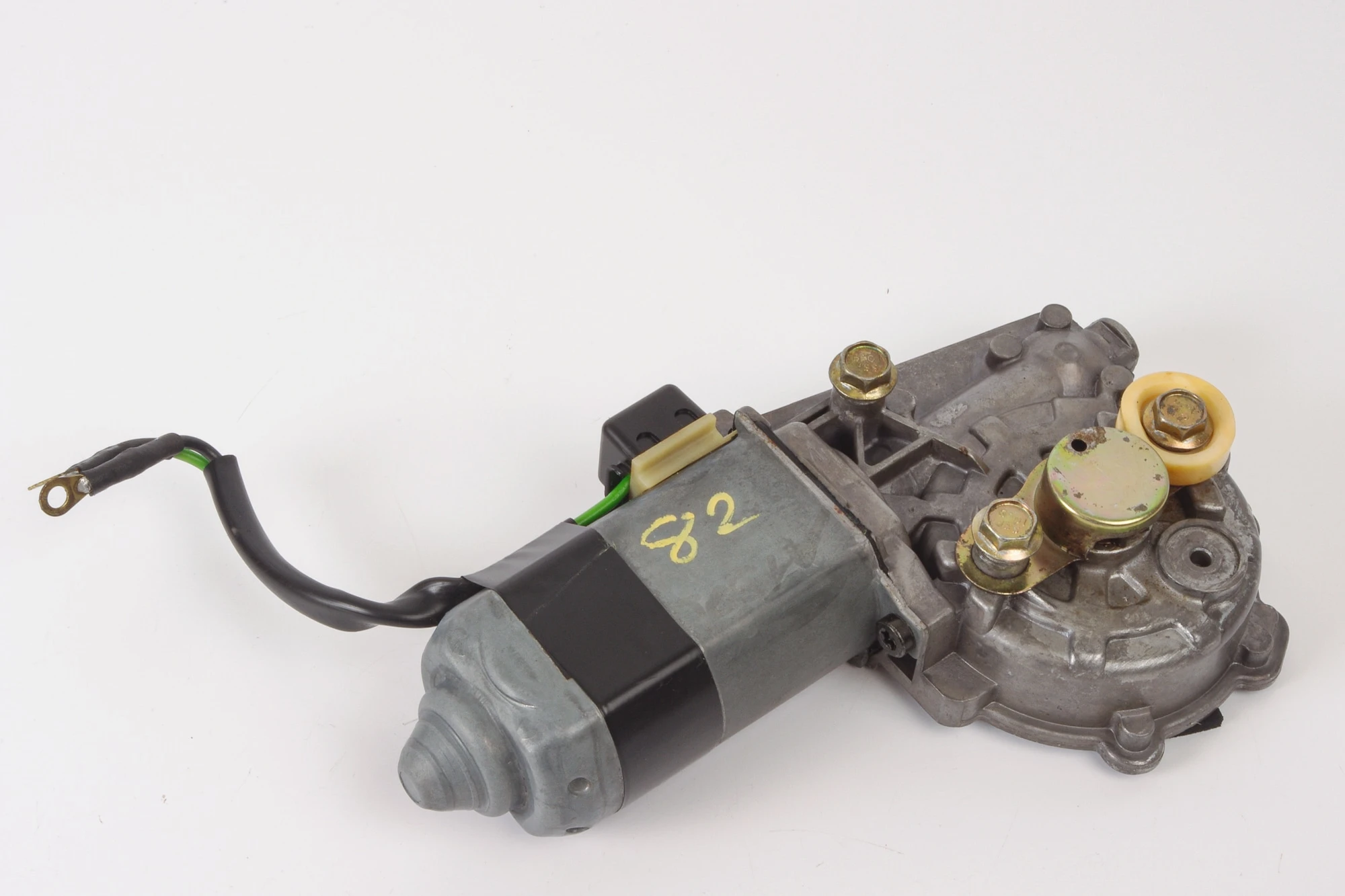 Mercedes 0048205142 Window Motor - Front Left | S124 W124 V124 E