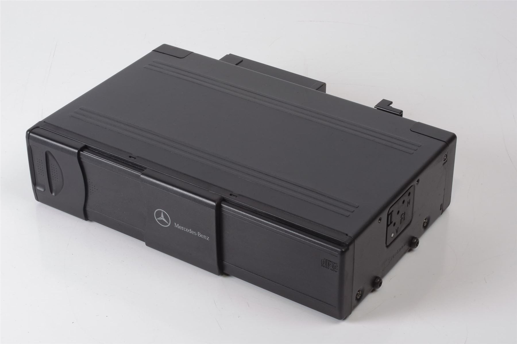 Mercedes 2038209089 CD Changer (a) | W163 M R170 SLK W203 CL203 C C209 A209...