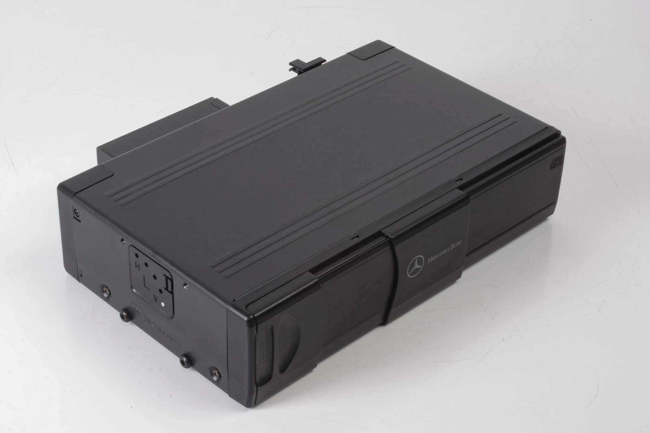Mercedes 2038209089 CD Changer (a) | W163 M R170 SLK W203 CL203 C C209 A209...
