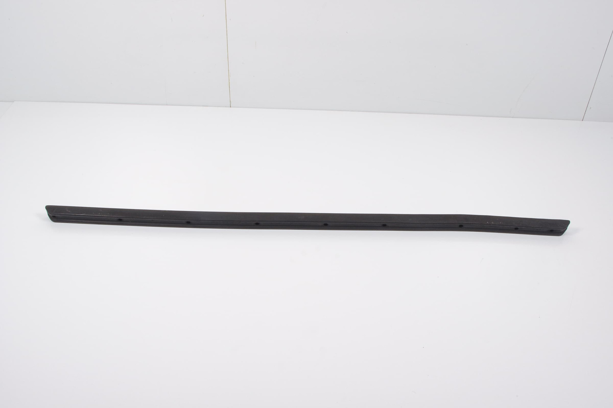 Mercedes 4606901262 Exterior Trim Strip - Rear (a) | W460 W461 G