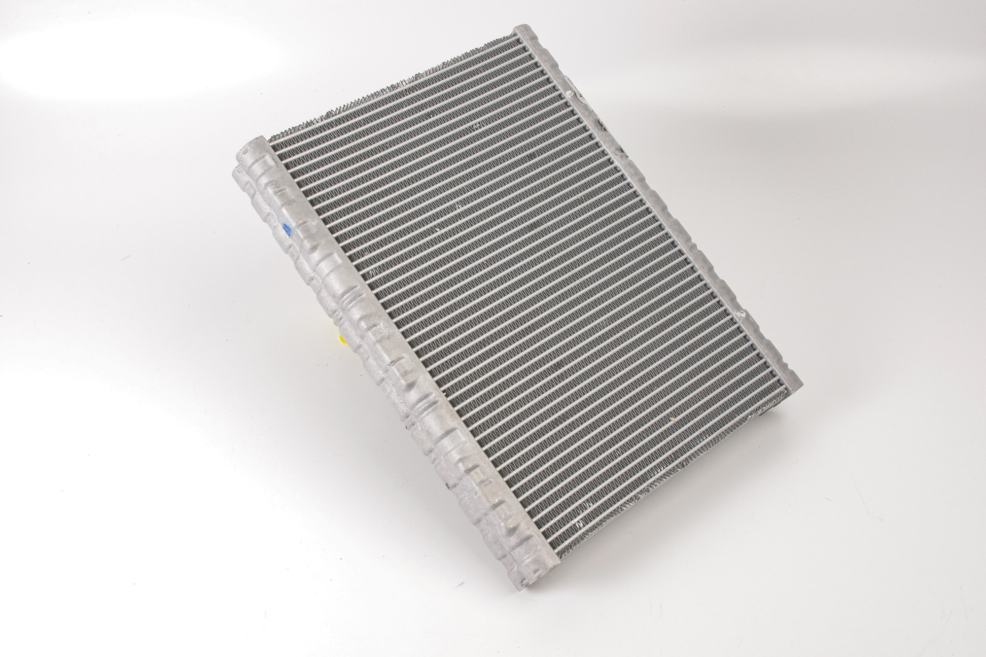 Mercedes 0008300802 A/C Evaporator (a)