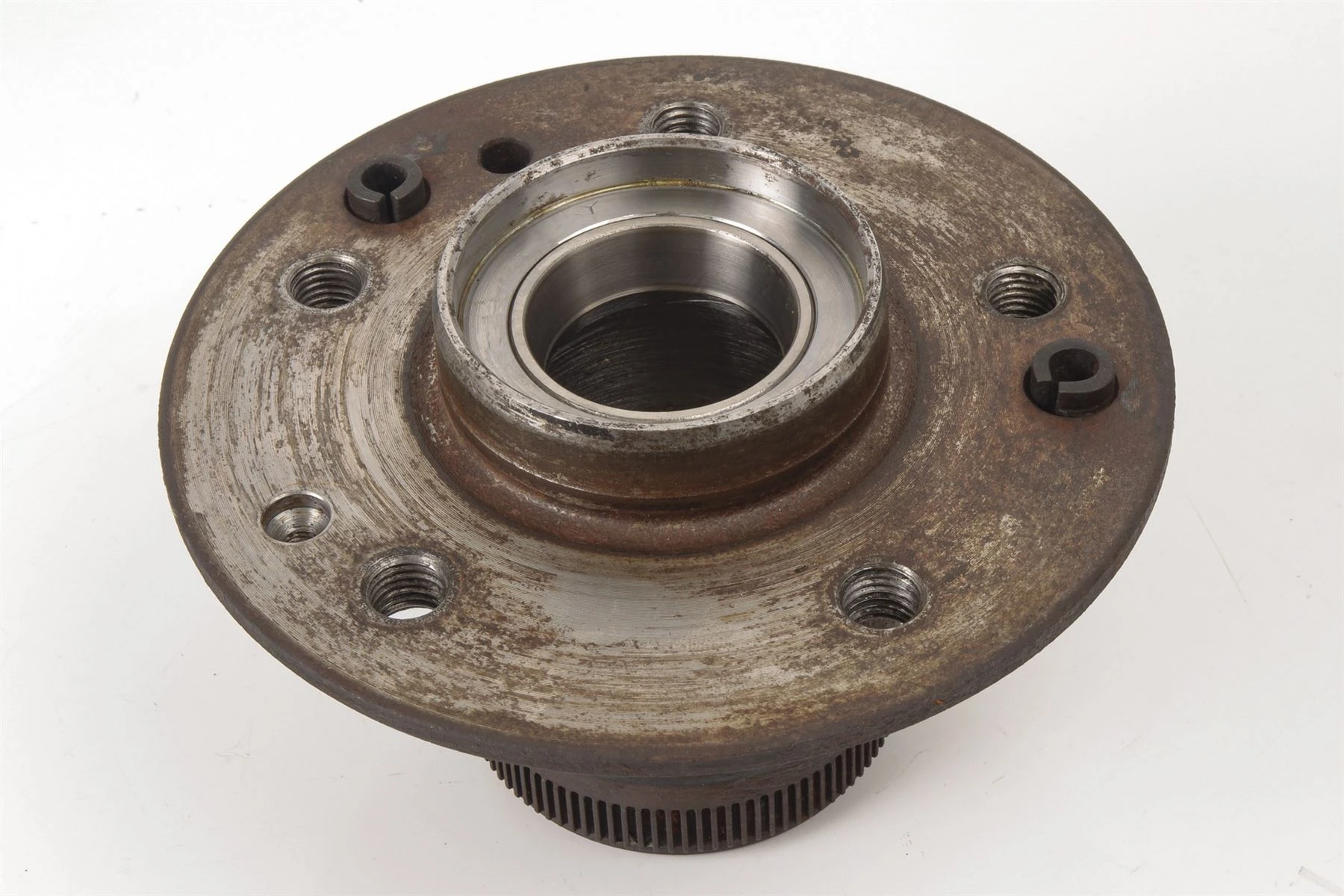 Mercedes 1243302225 Wheel Hub - Front | R107 R129 SL W124 W210 E W201 W202 C