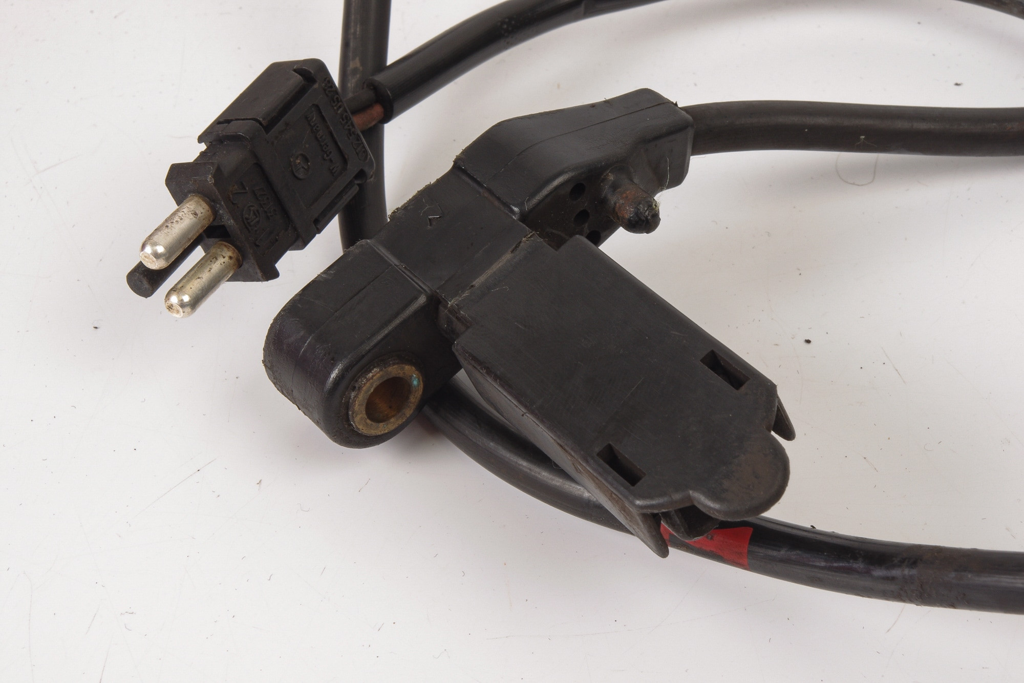 Mercedes 1245406907 Brake Wear Sensor - Right | W124 E W126 S