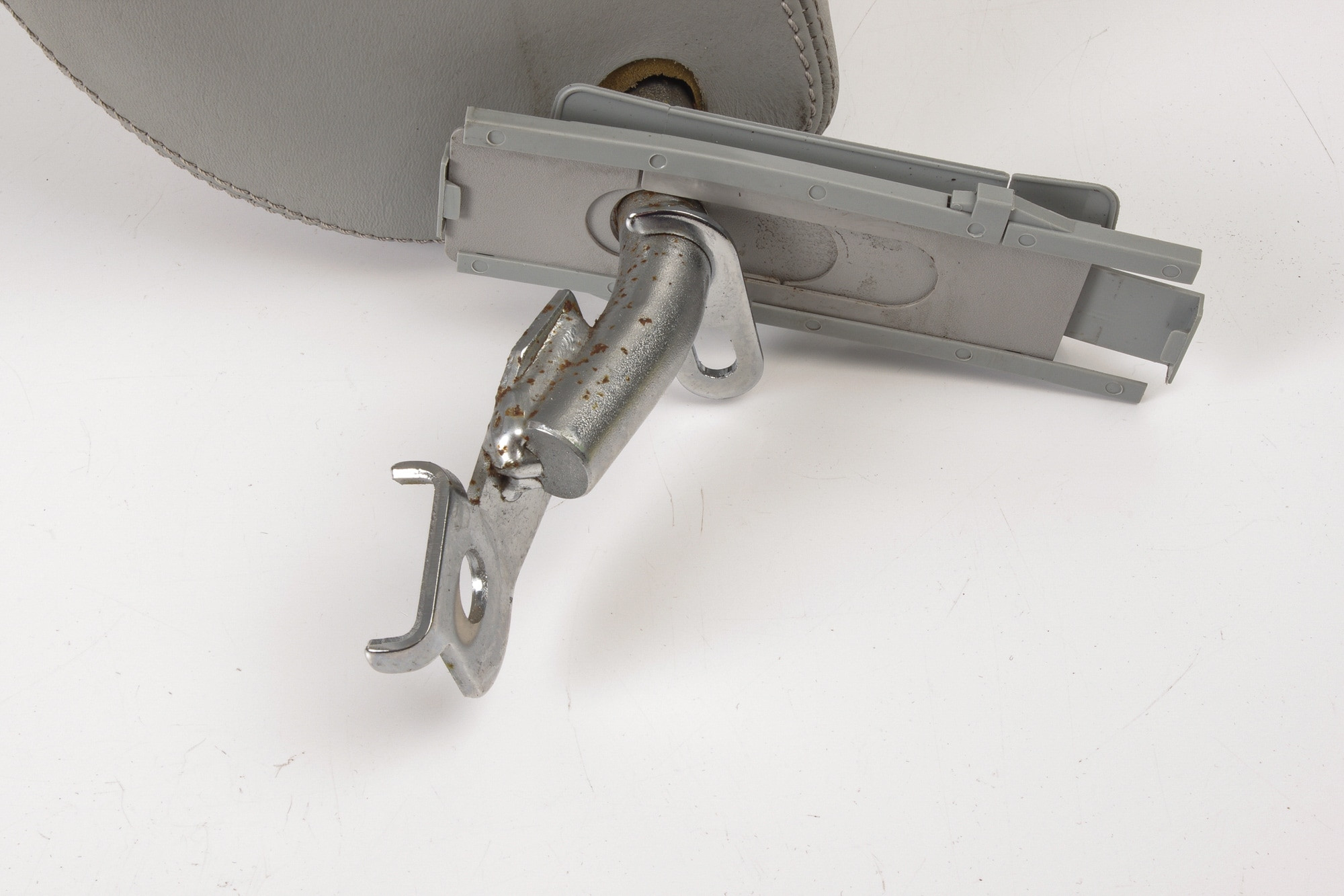 Mercedes 1299701950 Headrest - Left Grey | R129 SL
