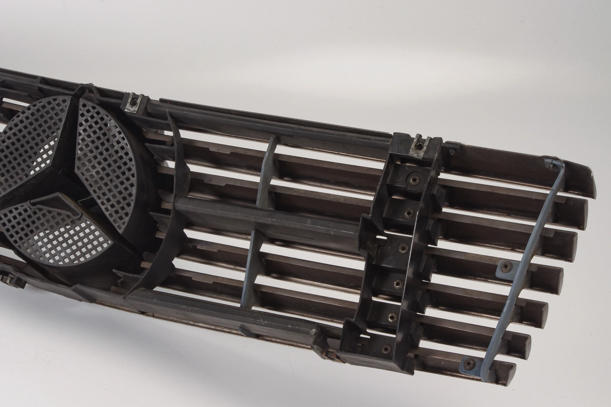 Mercedes 1298800185 Bonnet Grille 7 Slat (b) | R129 SL