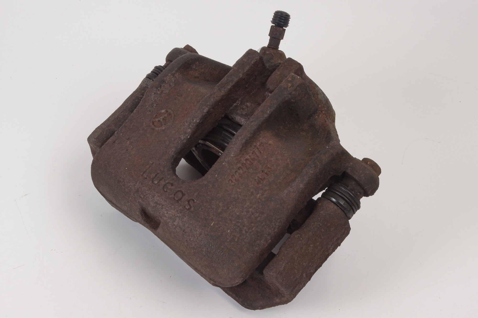 Mercedes 0014201883 Brake Caliper - Front Left | W124 E W201 C