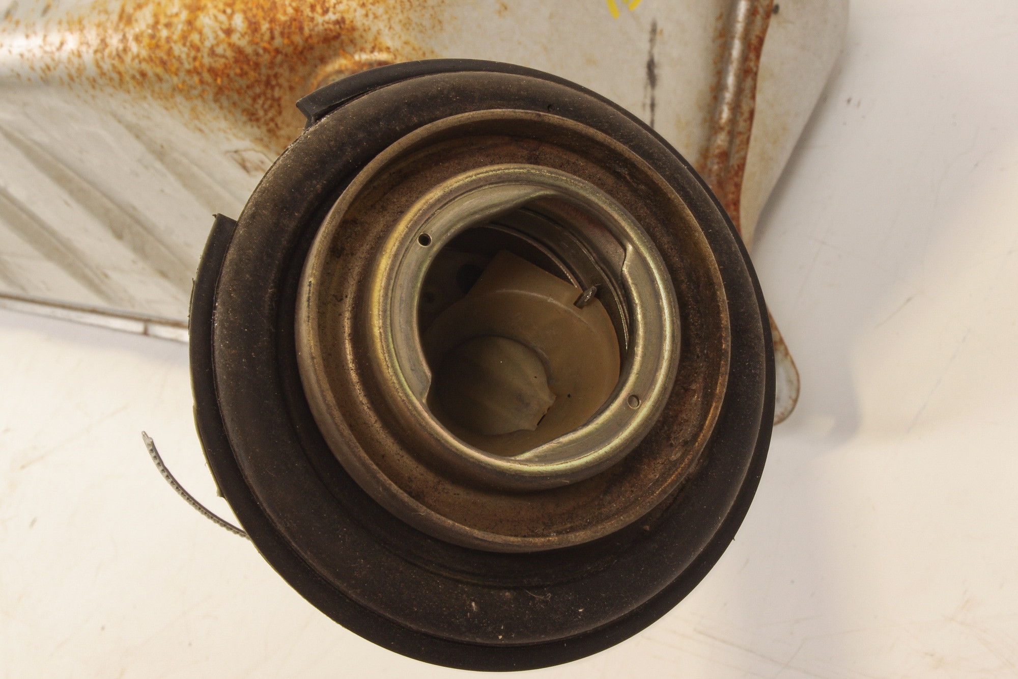 Mercedes 1294700701 Fuel Tank (b) | R129 SL