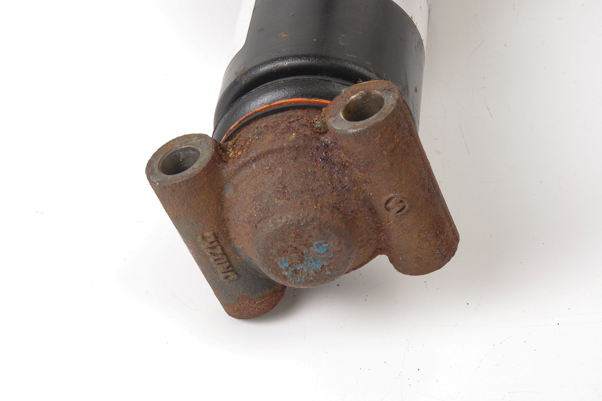 Mercedes 1243201213 Shock Absorber | W123 S124 V124 E W126 W140 S