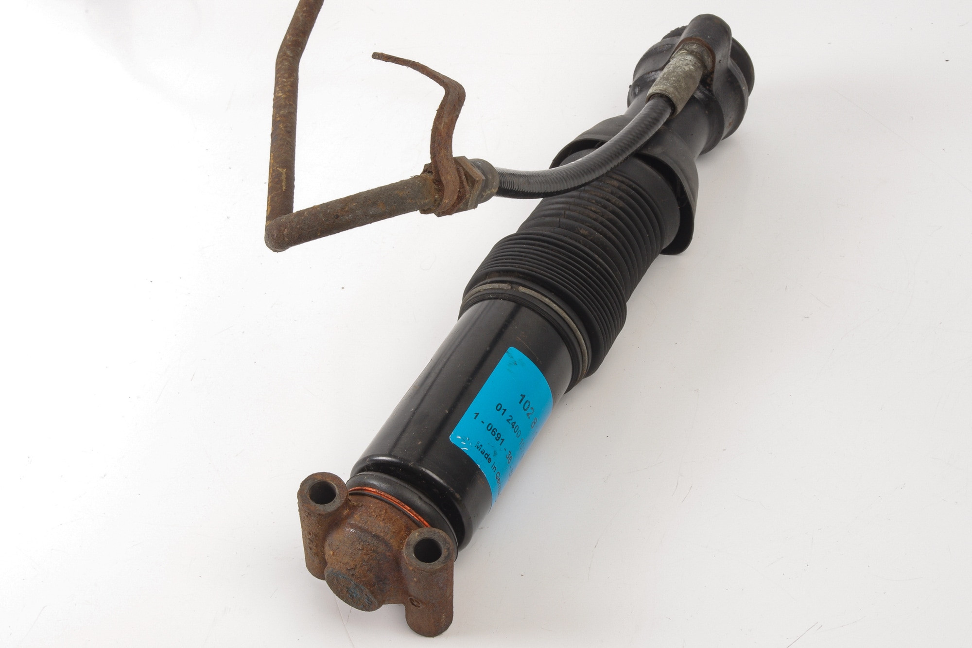 Mercedes 1243201213 Shock Absorber (a) | W123 S124 V124 E W126 W140 S