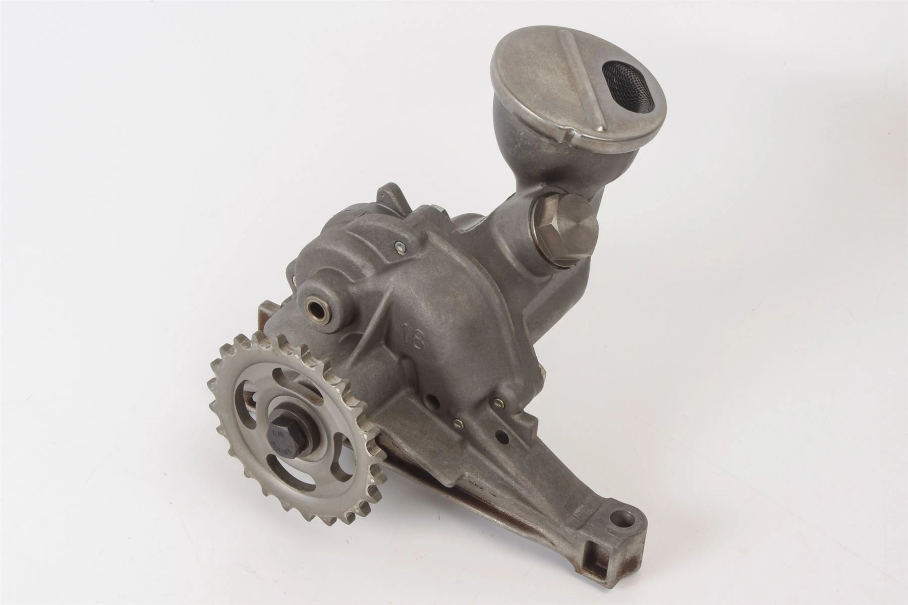 Mercedes 1111810201 Oil Pump | W124 C124 A124 S124 W210 E W201 W202 S202 C