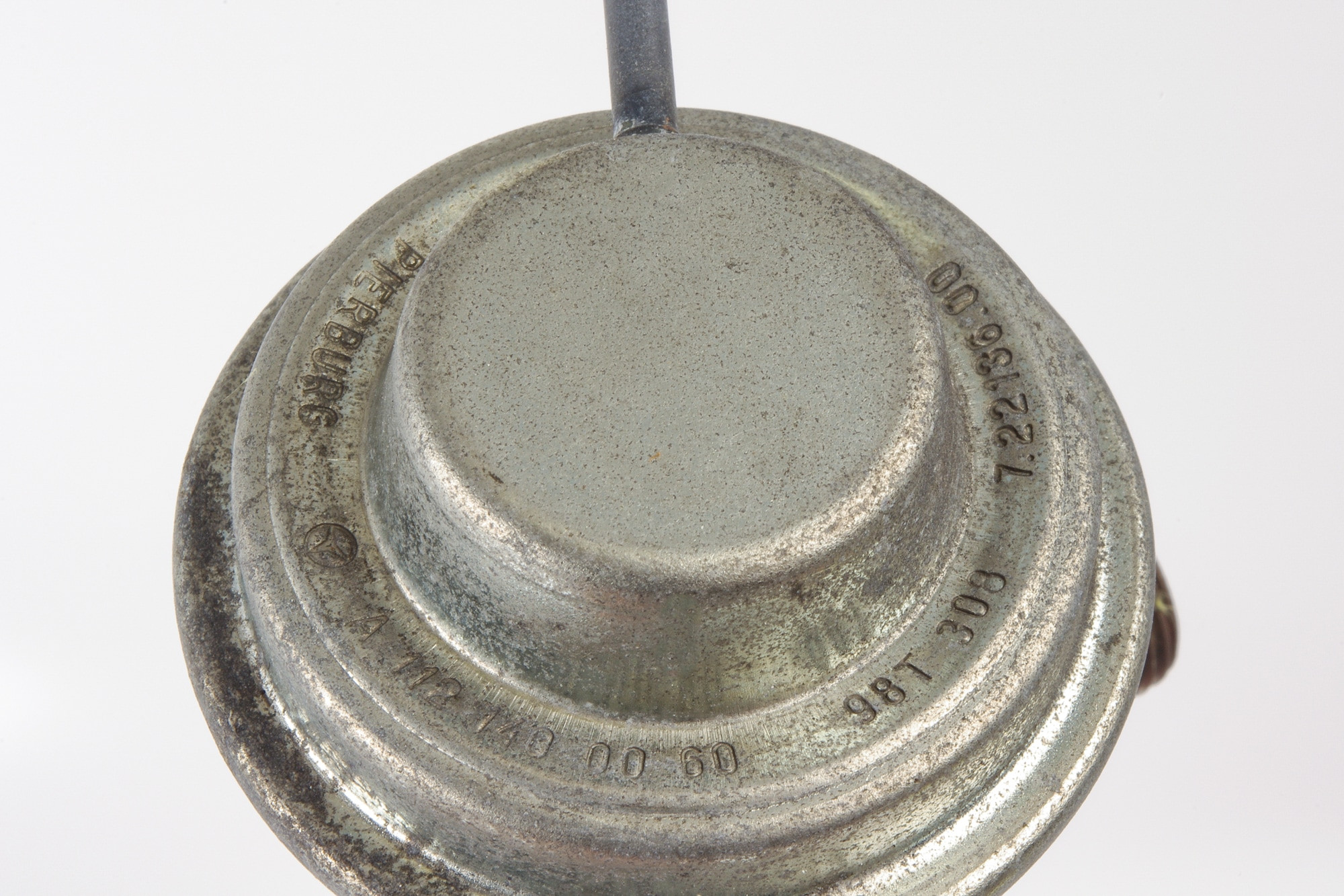 Mercedes 1121400060 EGR Valve (b) | R129 R230 SL W163 W164 M R170 R171 SLK...