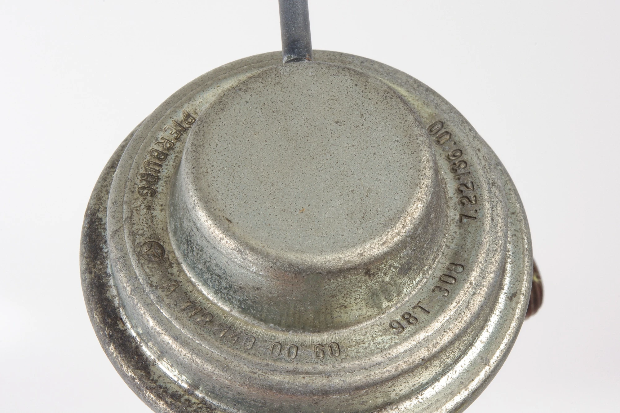Mercedes 1121400060 EGR Valve (b) | R129 R230 SL W163 W164 M R170 R171 SLK...