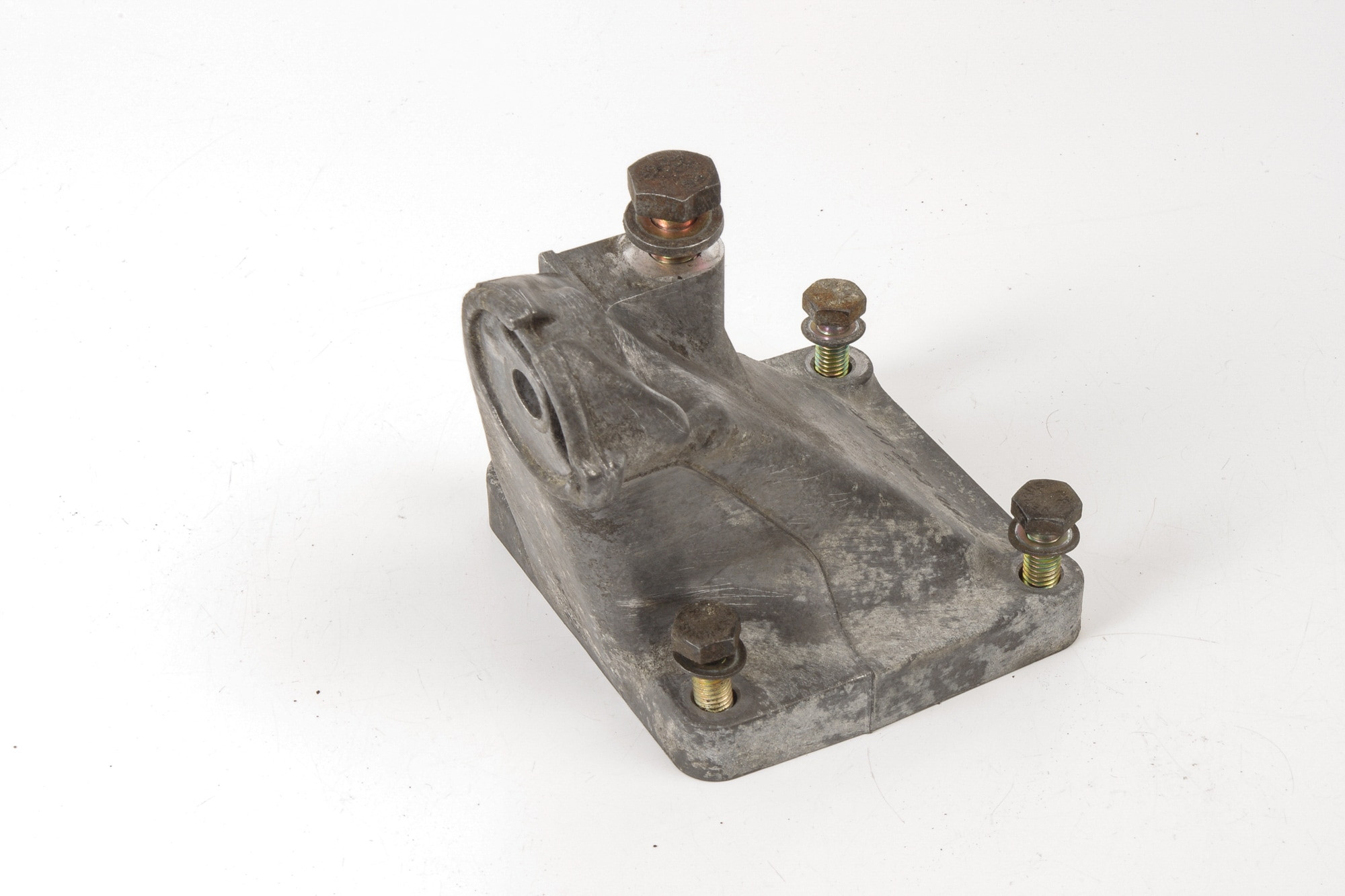 Mercedes 1112230704 Engine Mount | S124 W124 C124 A124 E