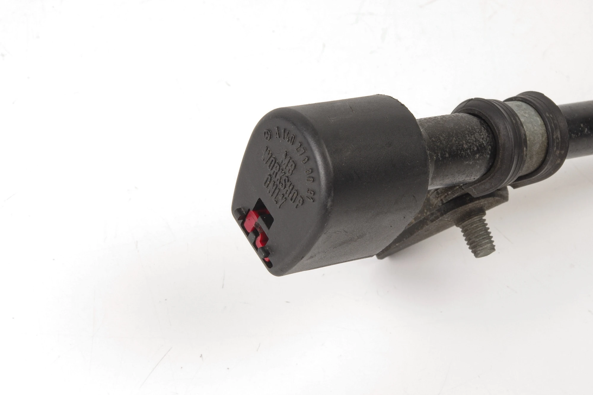 Mercedes 2022700784 Oil Filler | R129 SL W163 M R170 SLK W202 W203 CL203 W204...