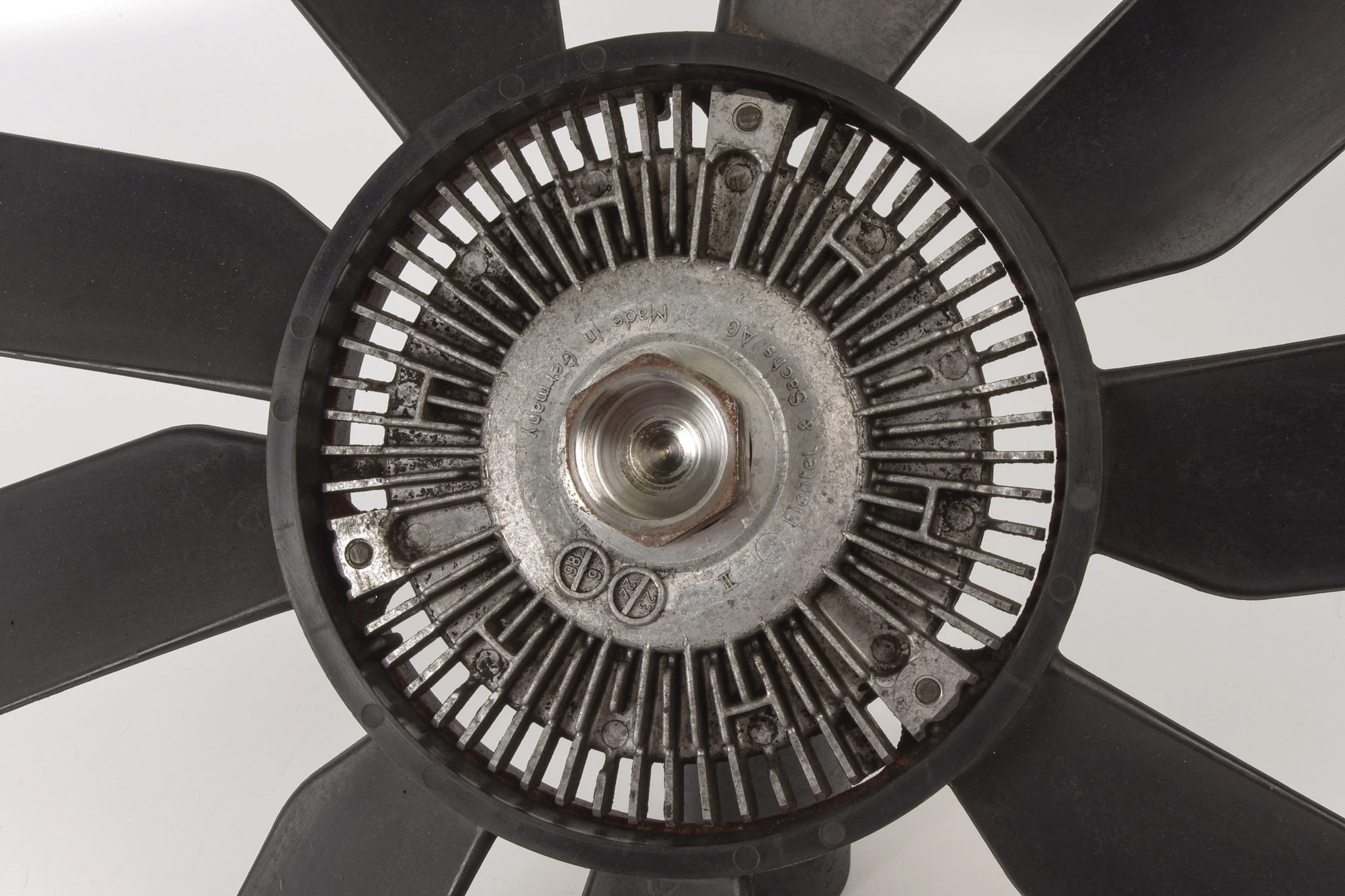 Mercedes 1122000123 Viscous Fan & Clutch (a) | R129 SL W163 M W202 C W210 E...