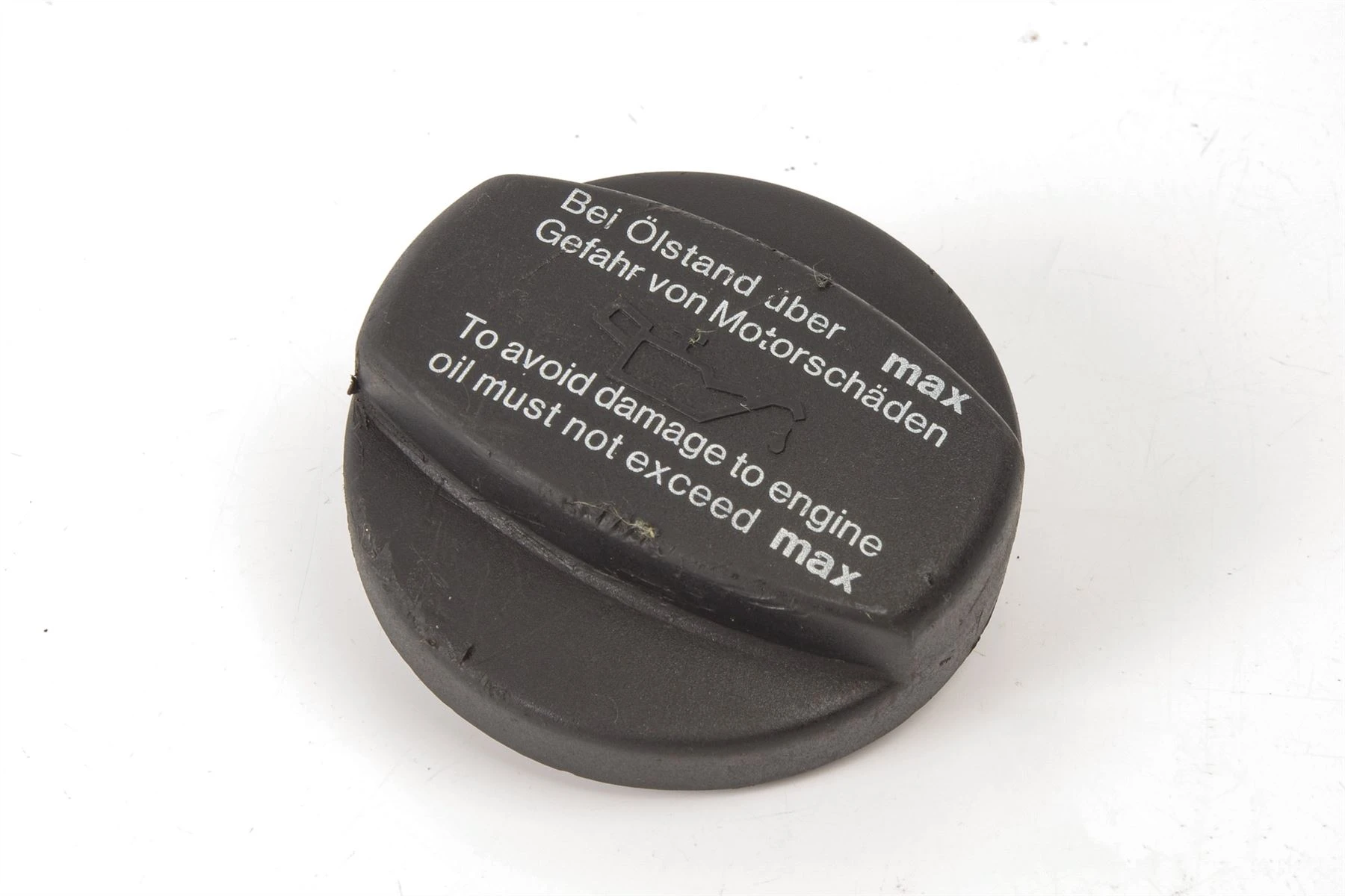 Mercedes 1110180302 Oil Filler Cap | C107 R107 W113 R129 R230 SL W108 W109...