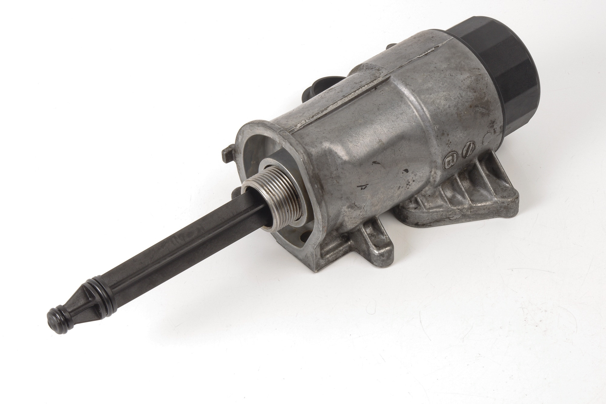 Mercedes 1121840102 Oil Filler | R129 R230 SL W163 W164 M R170 R171 SLK W202...