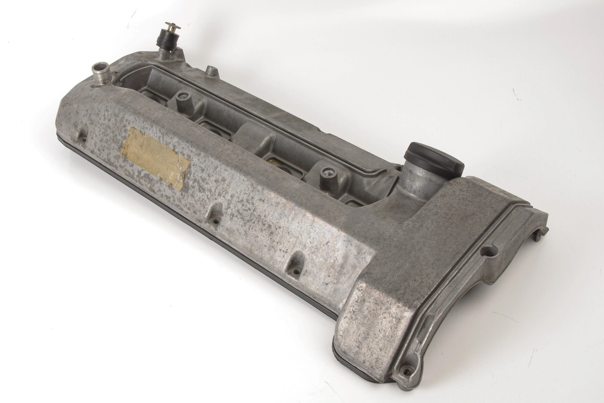 Mercedes 1190160905 Valve Cylinder Head Cover - Right | R129 SL