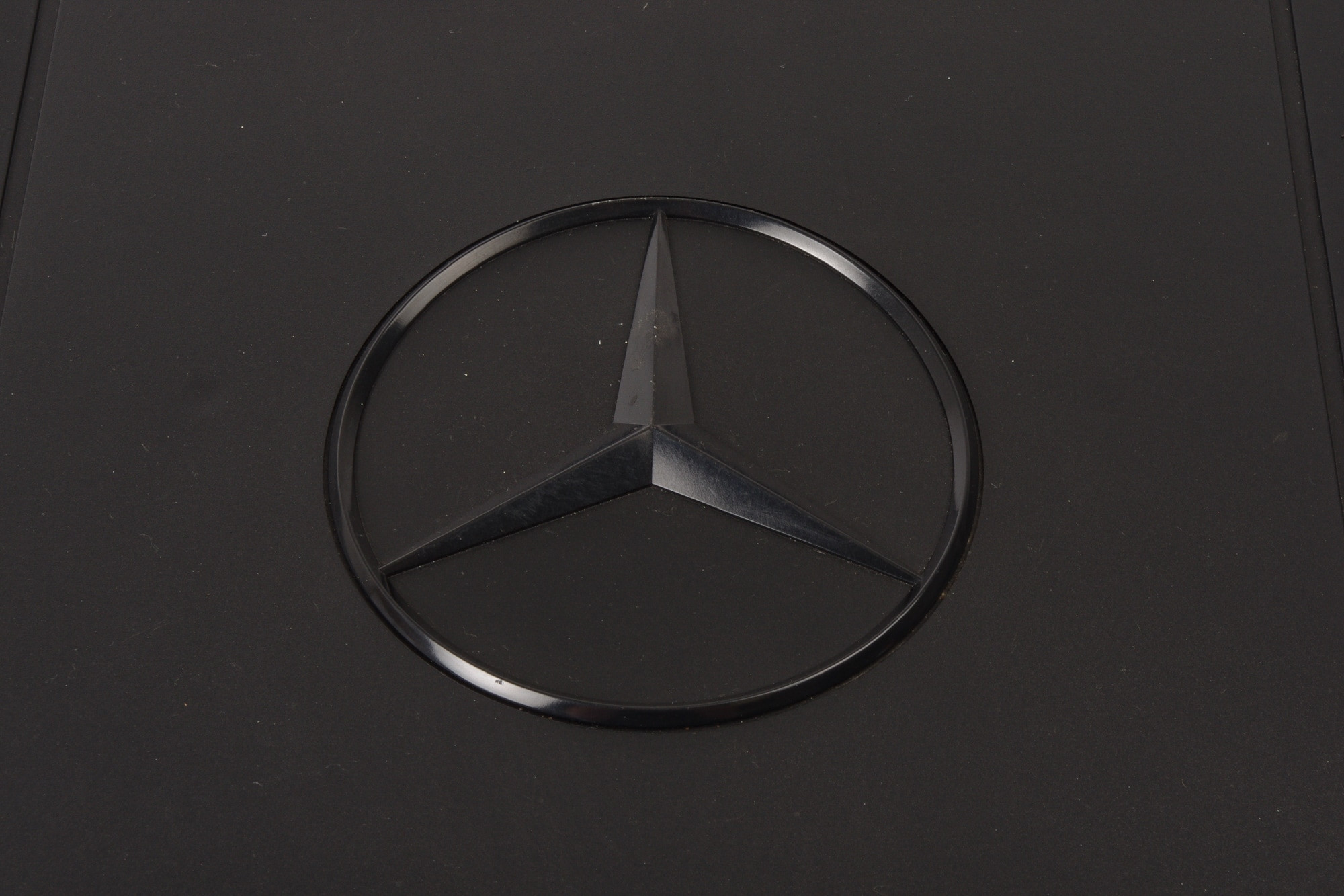 Mercedes 1190940402 Air Box (b) | W124 E R129 SL W140 V140 C140 S