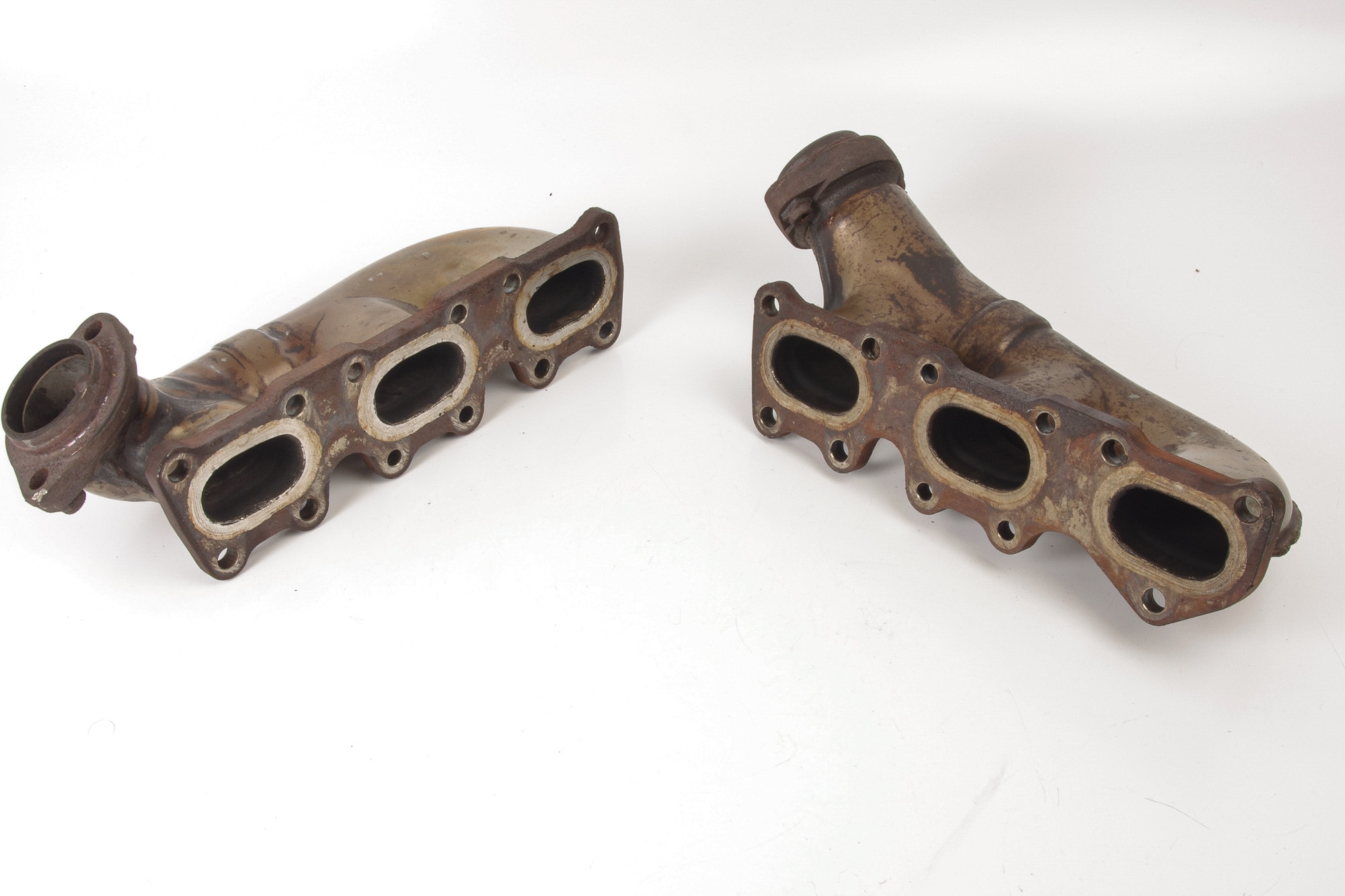 Mercedes 1041425901 Exhaust Manifold x2 | W123 W124 W210 E R129 SL W140 S...