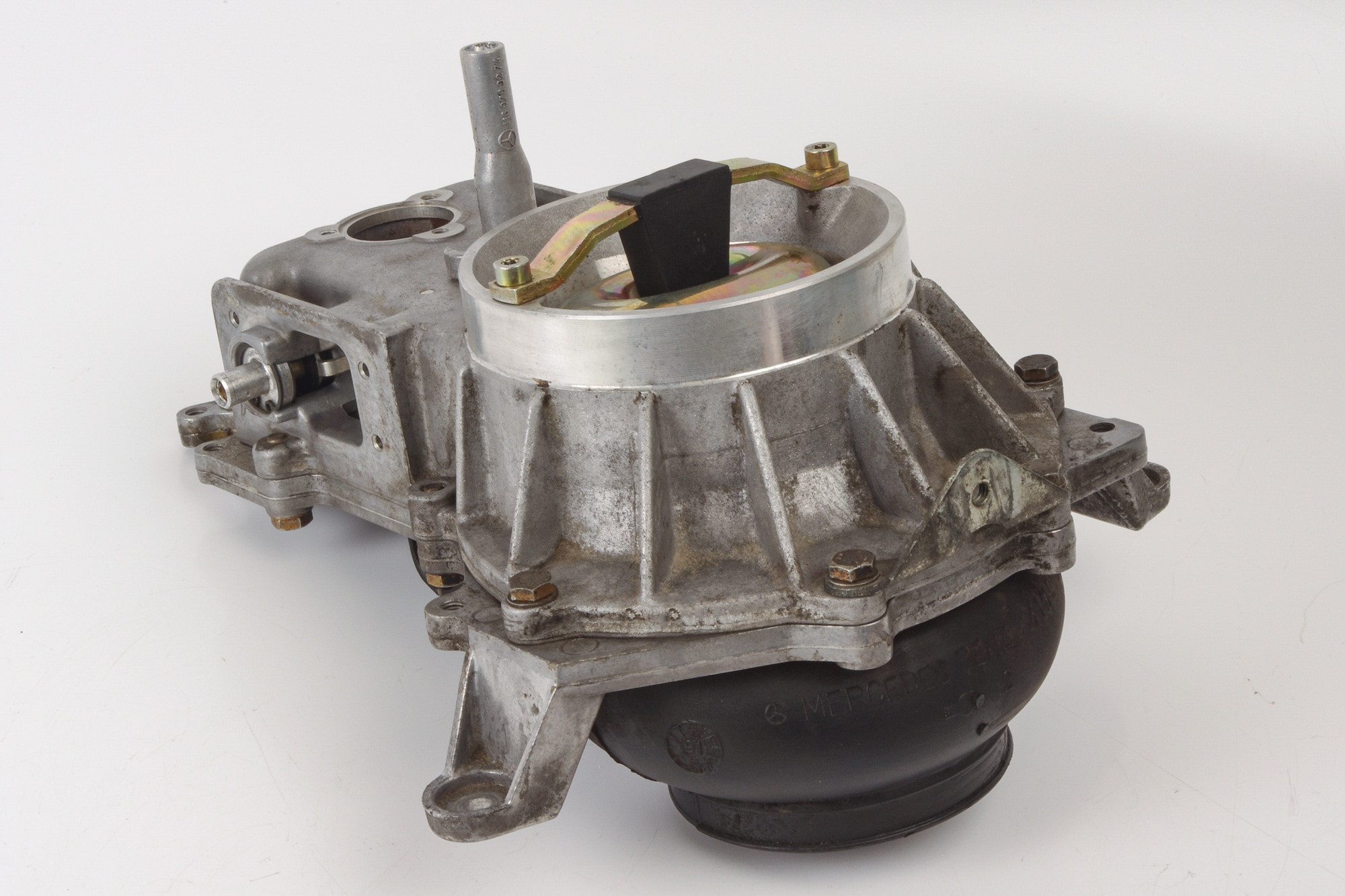 Mercedes 1040740114 Air Flow Meter (a) | W124 C124 A124 S124 E R129 SL