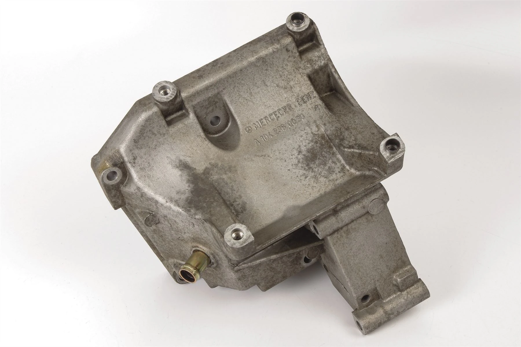 Mercedes 1042360030 A/C Compressor Bracket | R129 SL