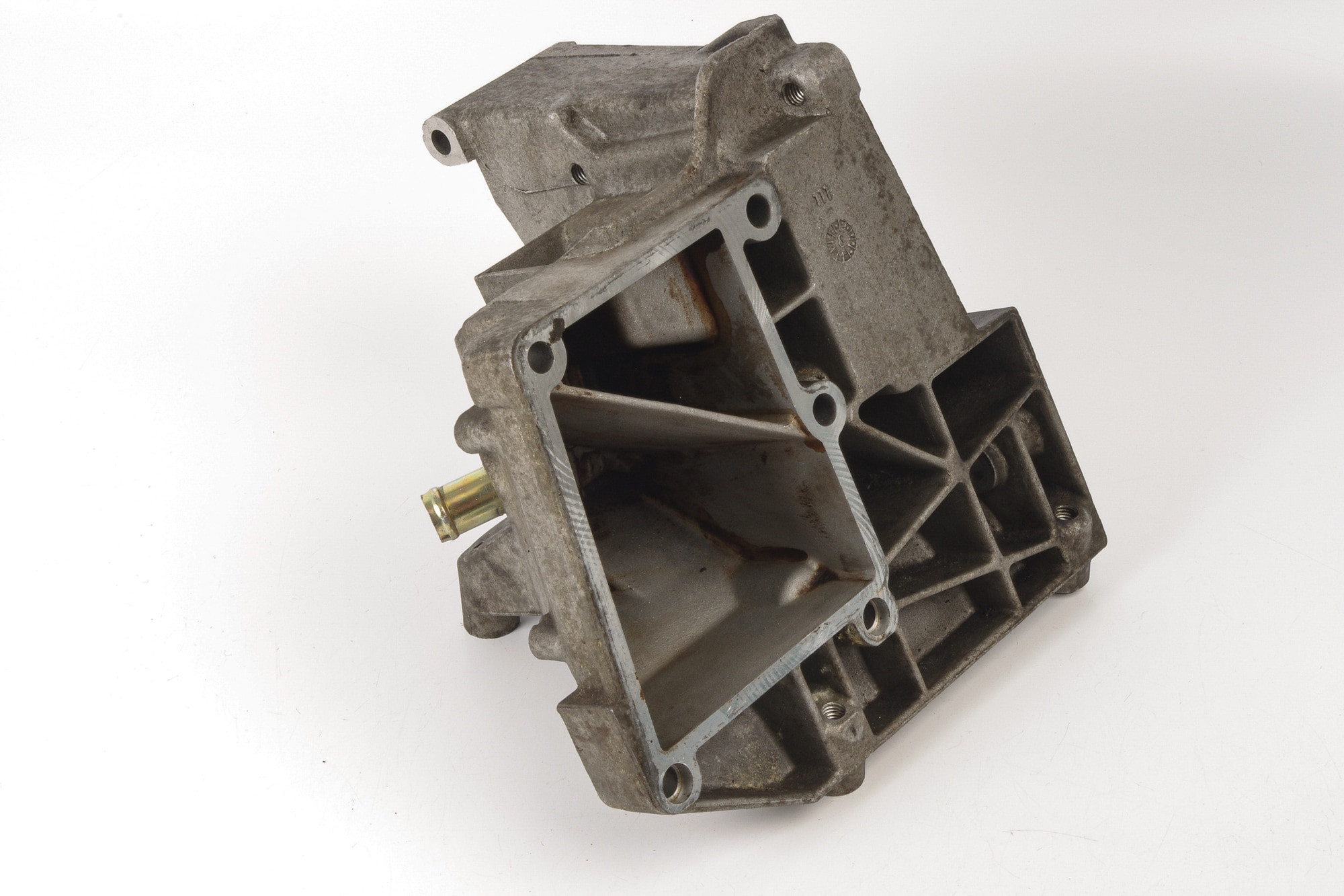 Mercedes 1042360030 A/C Compressor Bracket | R129 SL