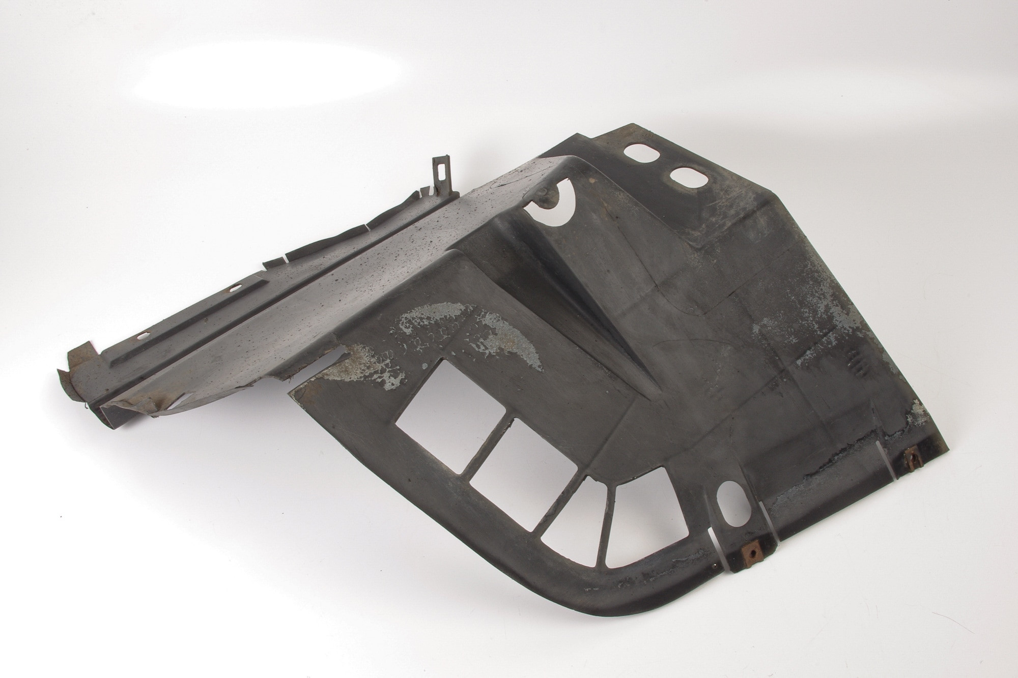 Mercedes 1298841135 Splash Guard - Left | R129 SL