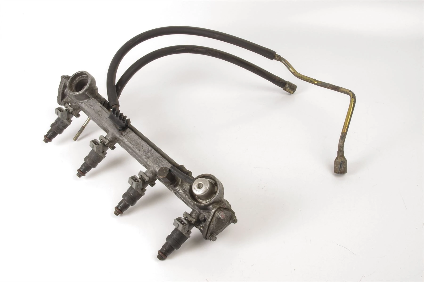 Mercedes 1110701395 Fuel Rail & Injector Set | W124 E W202 C C208 A208 CLK...