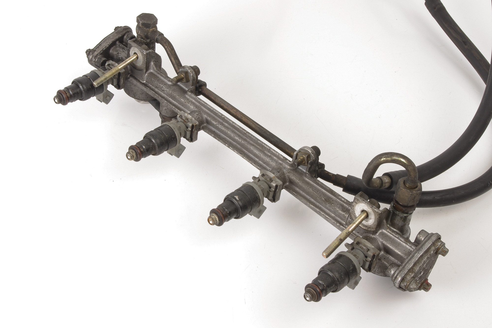 Mercedes 1110701395 Fuel Rail & Injector Set | W124 E W202 C C208 A208 CLK...