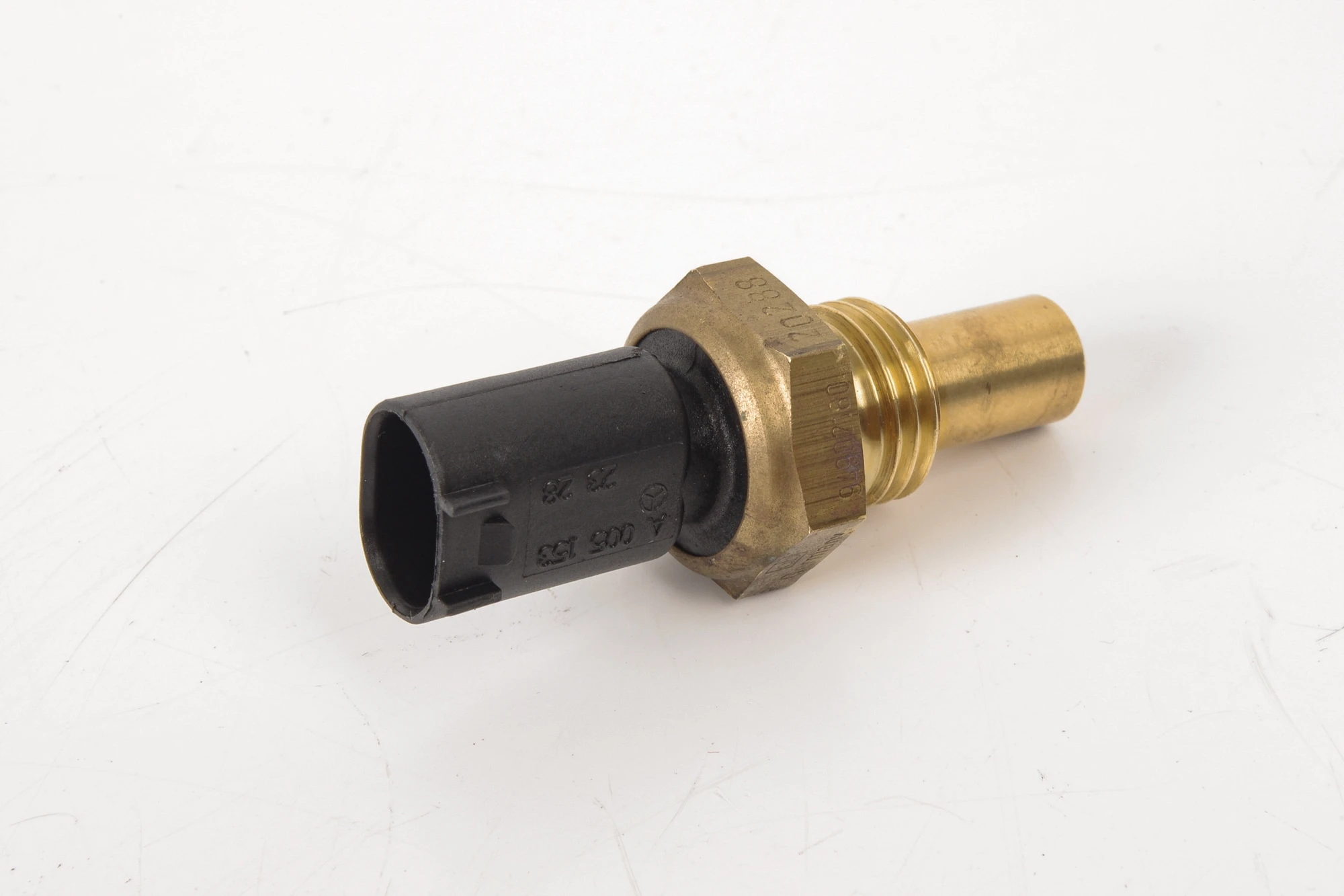 Mercedes 0051532328 Coolant Temperature Sensor | R129 R230 SL W117 CLA X156...