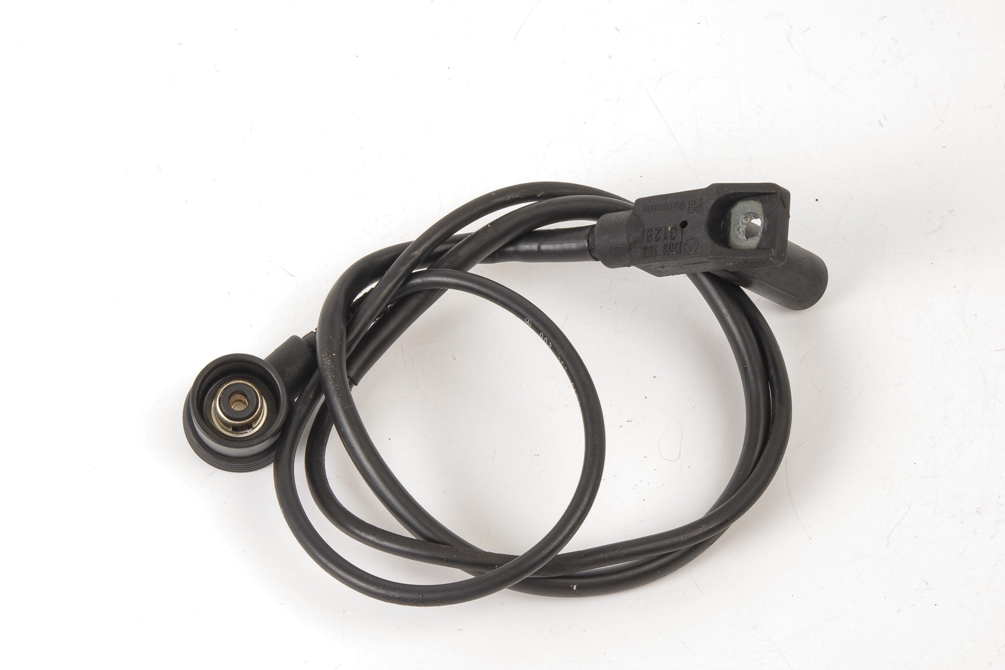 Mercedes 0155452828 Crankshaft Position Sensor | S124 E