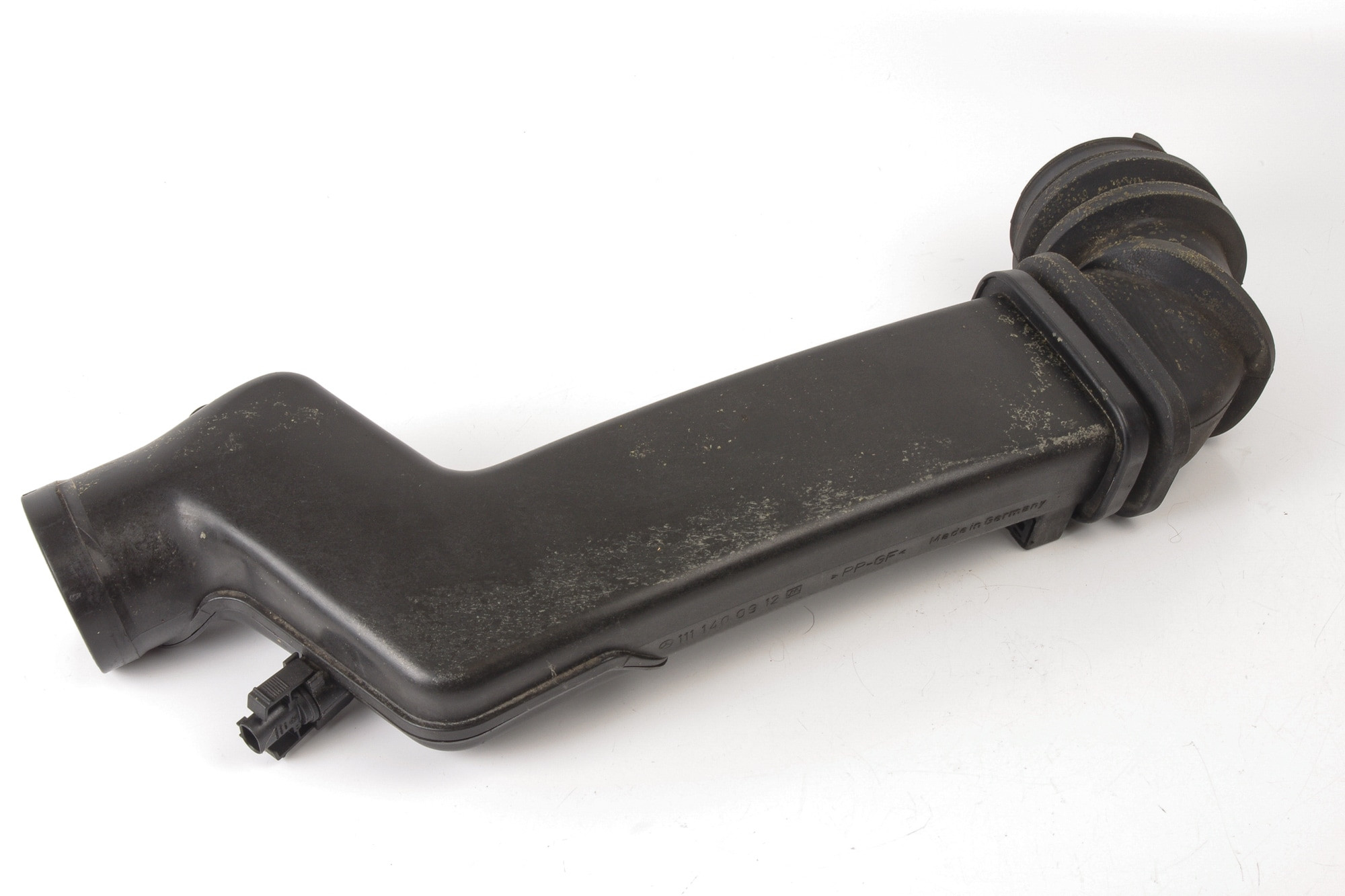 Mercedes 1111400912 Intake Pipe | W124 C124 A124 S124 E W202 S202 C