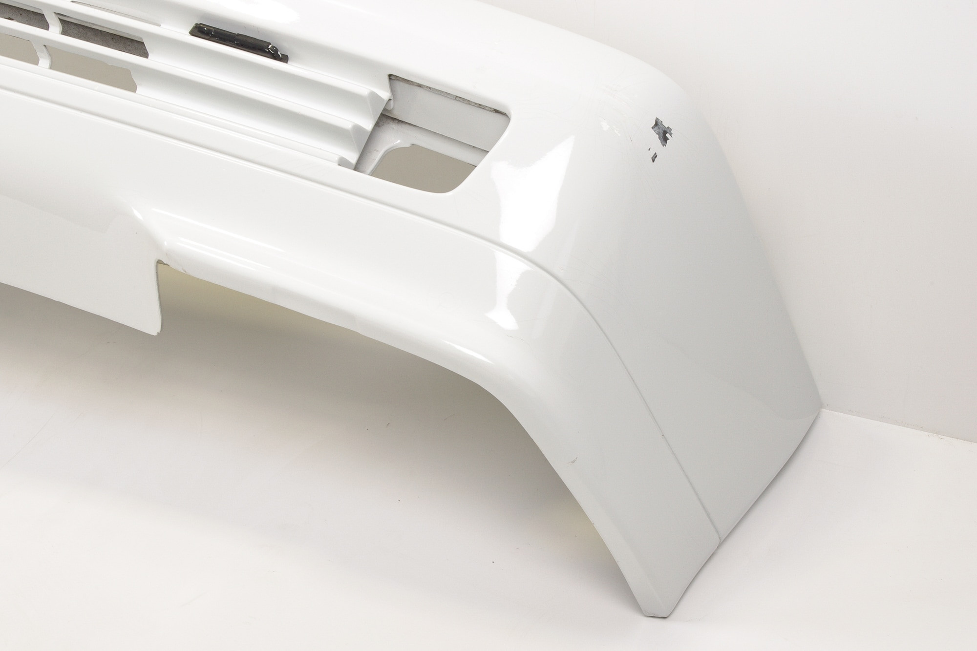 Mercedes 1298800070 Bumper - Front White (a) | R129 SL