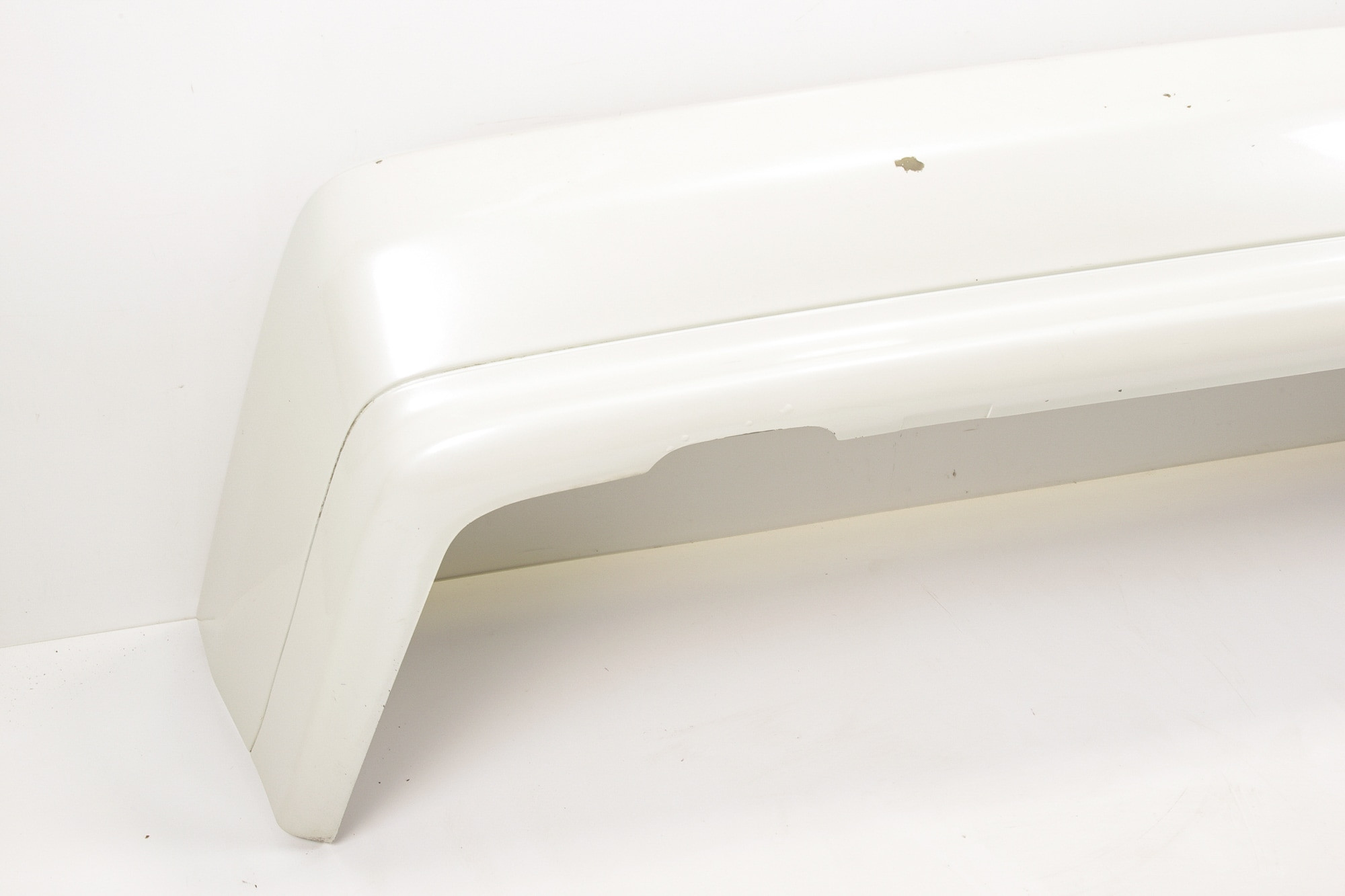 Mercedes 1298800071 Bumper - Rear White (a) | R129 SL