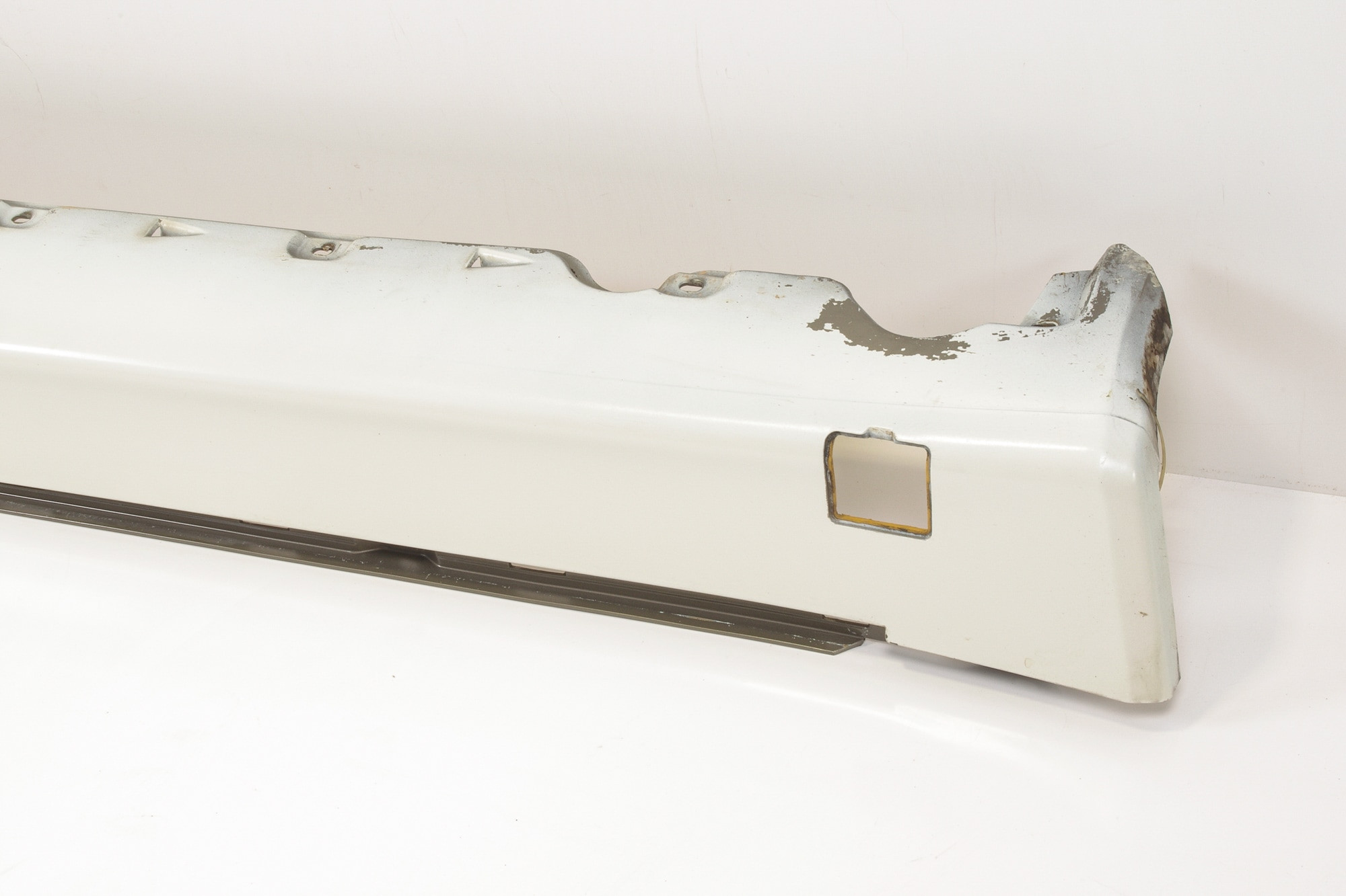 Mercedes 1296900840 Skirt Panel - Right White | R129 SL