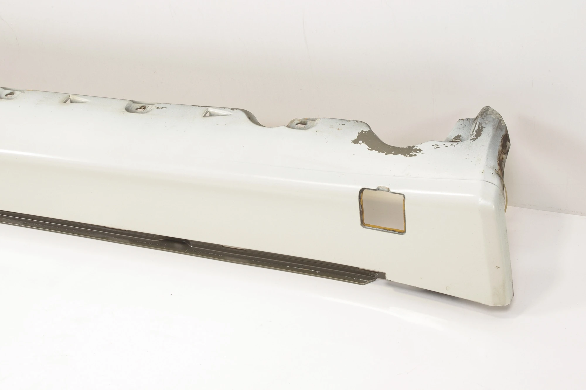 Mercedes 1296900840 Skirt Panel - Right White | R129 SL