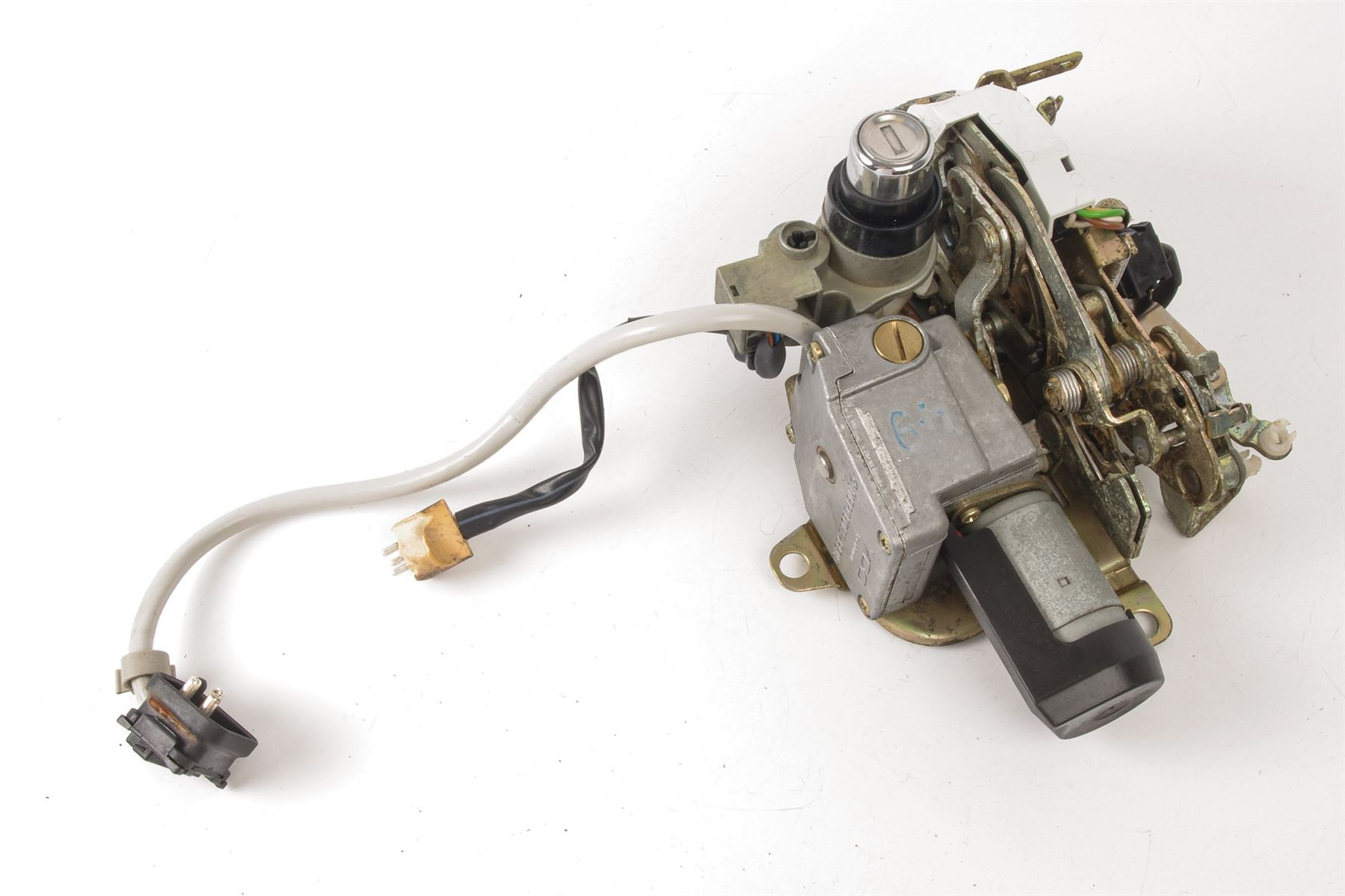 Mercedes 1247400735 Boot Lock | S124 E