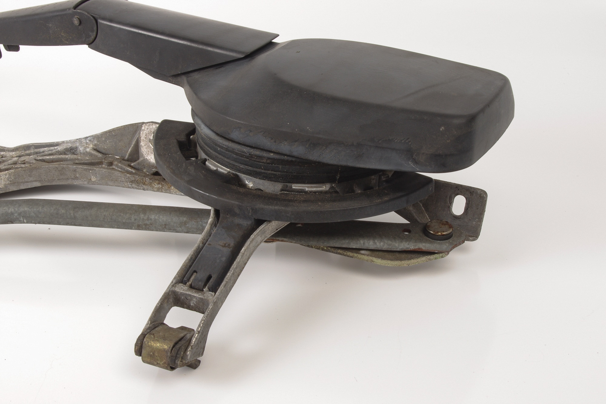 Mercedes 1248202507 Wiper Mechanism | S124 W124 V124 C124 A124 E