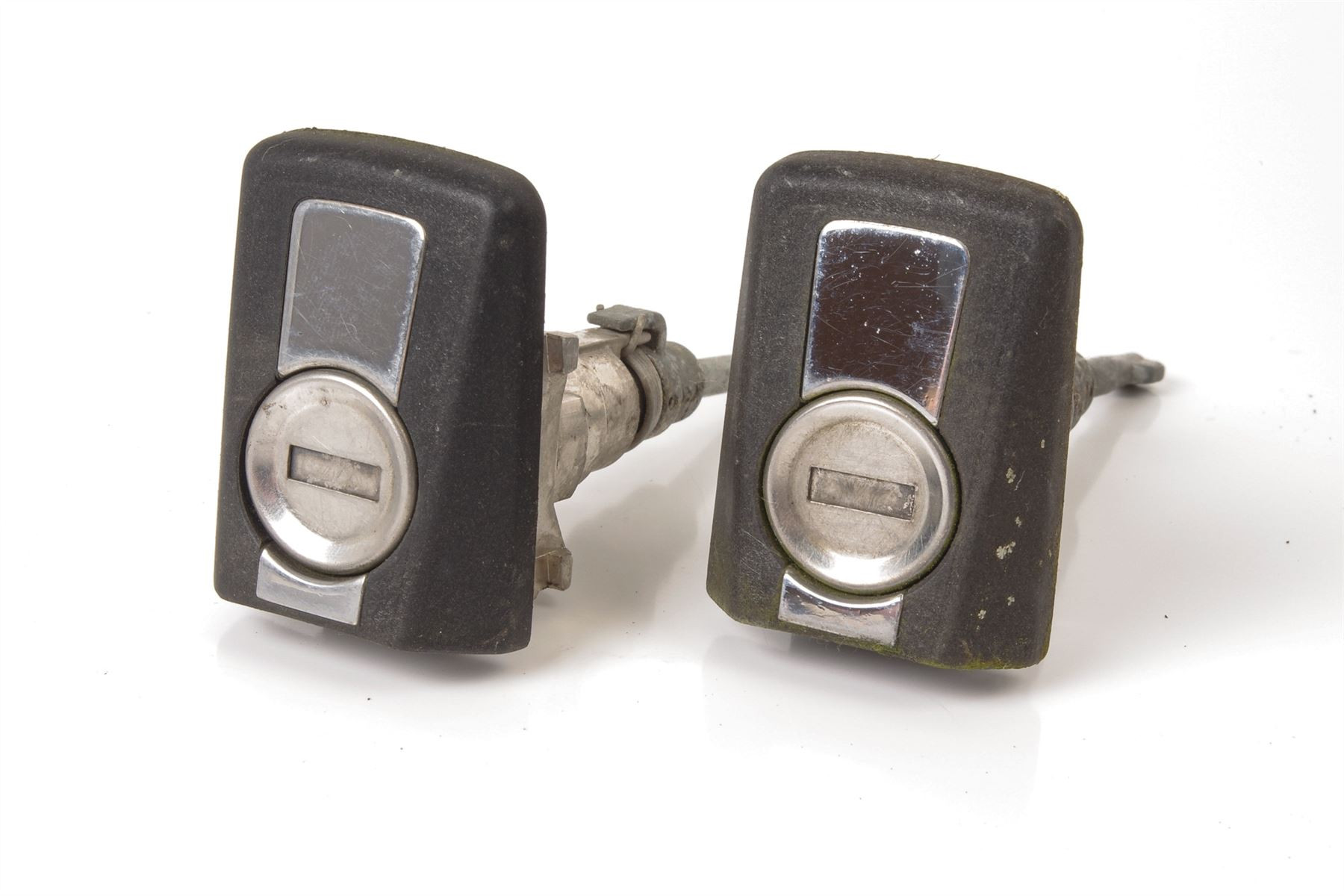 Mercedes 1247606377 Door Lock Handle x2 | S124 W124 V124 C124 A124 E