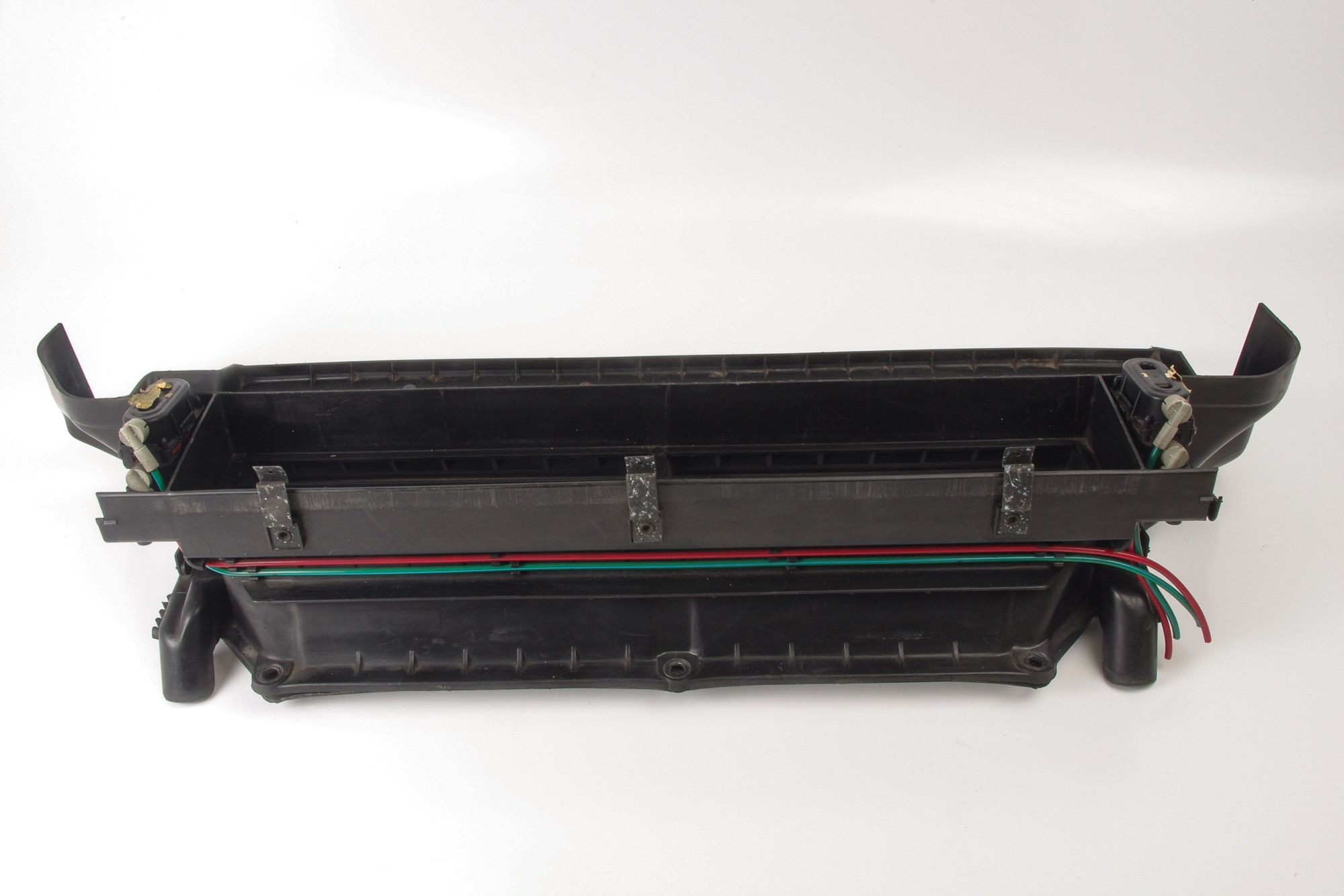 Mercedes 1298300628 Water Baffle (b) | R129 SL