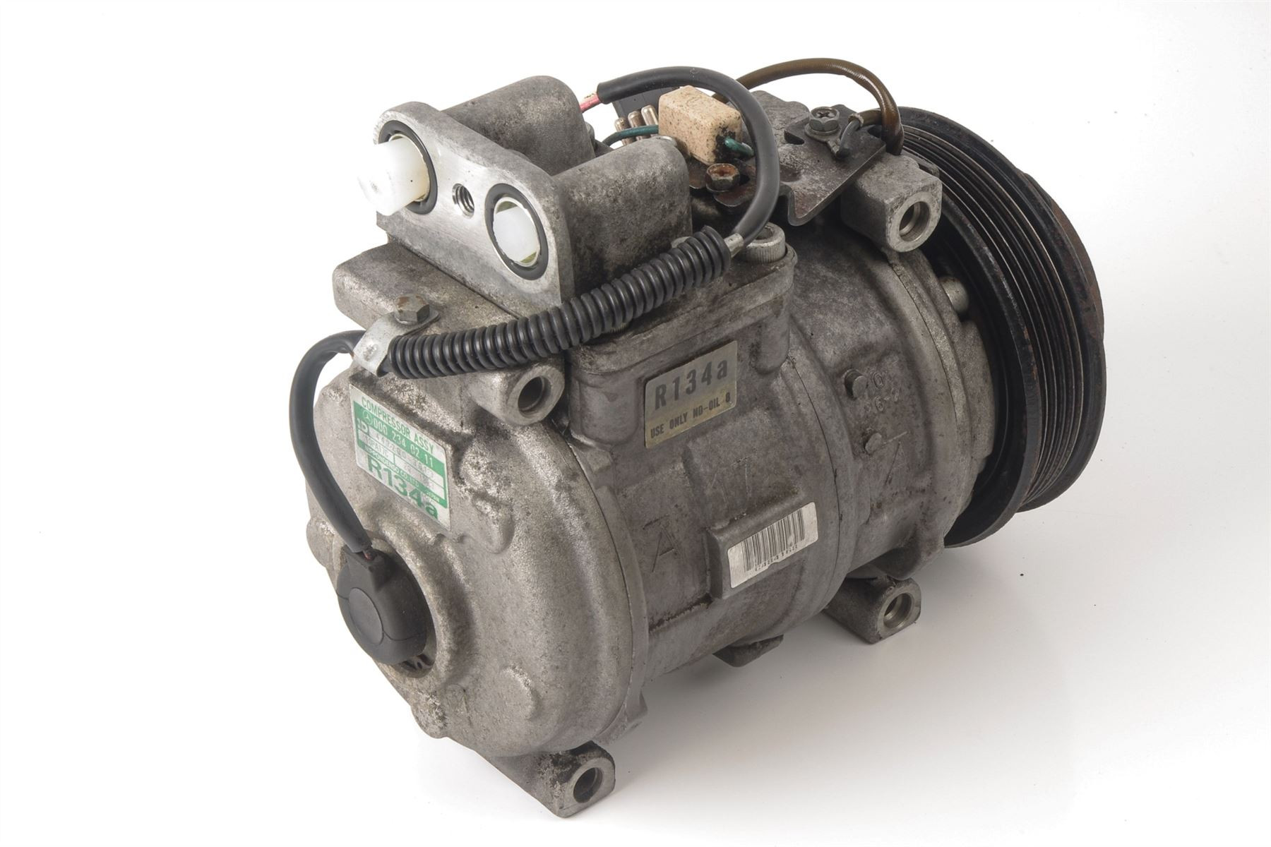 Mercedes 0002340211 A/C Compressor | R129 SL