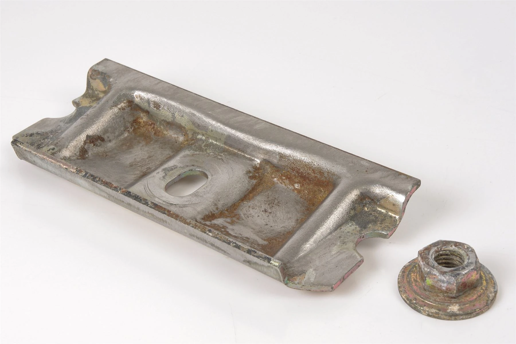 Mercedes 1298950070 Battery Clamp (b) | W124 E R129 SL W140 S W202 C C208...