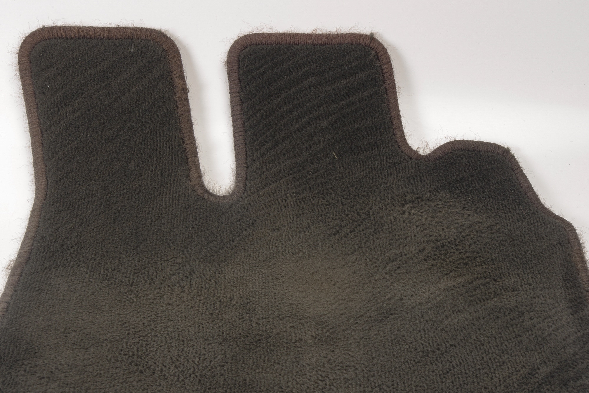 Mercedes 2306801240 Floor Mat Set x2 - Black (a) | R230 SL