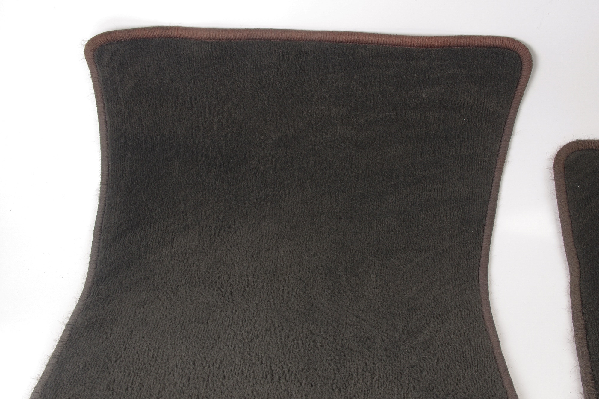 Mercedes 2306801240 Floor Mat Set x2 - Black (a) | R230 SL