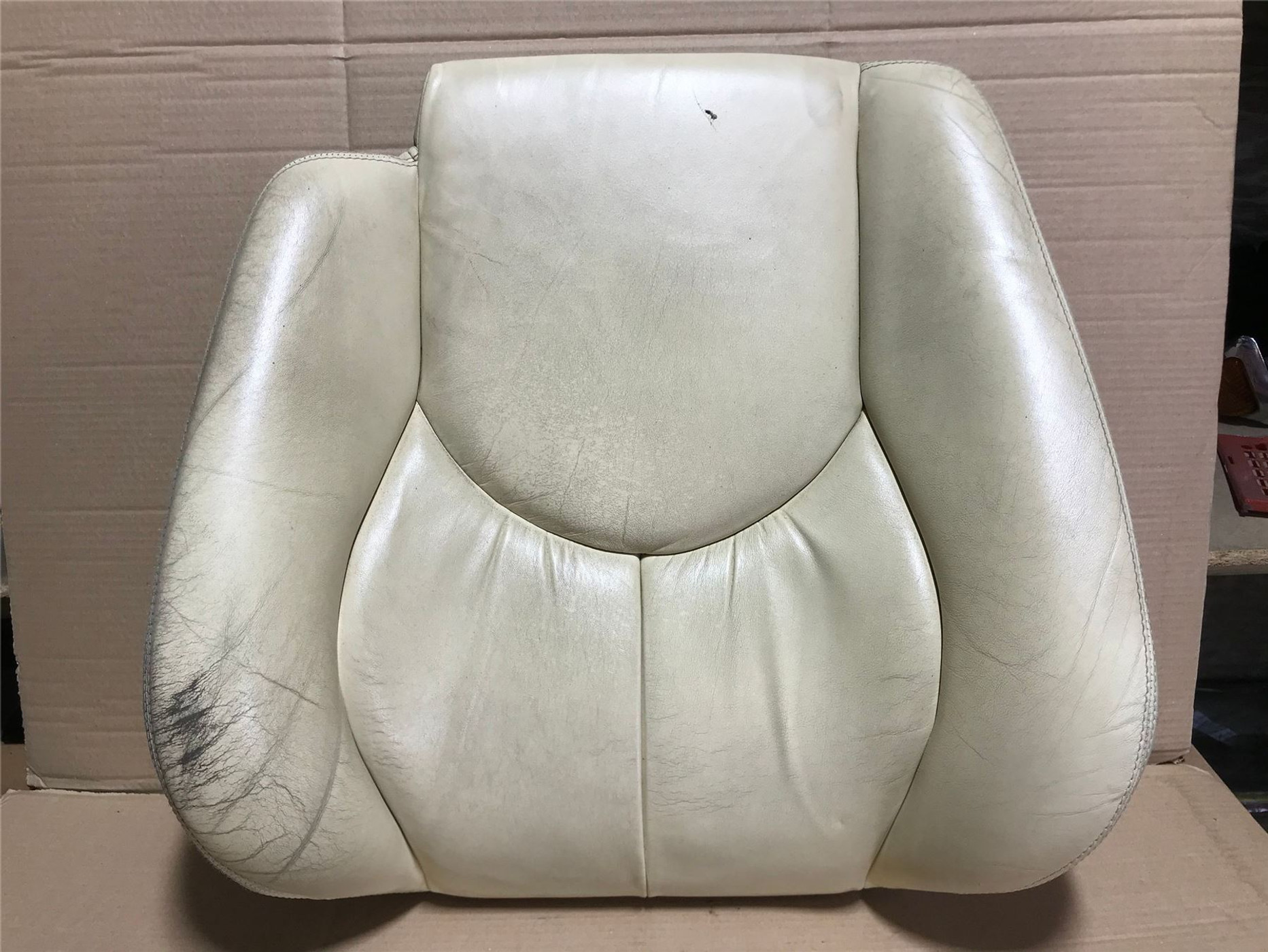 Mercedes Seat Backrest Cushion 104 Right Cream | R129 SL Facelift