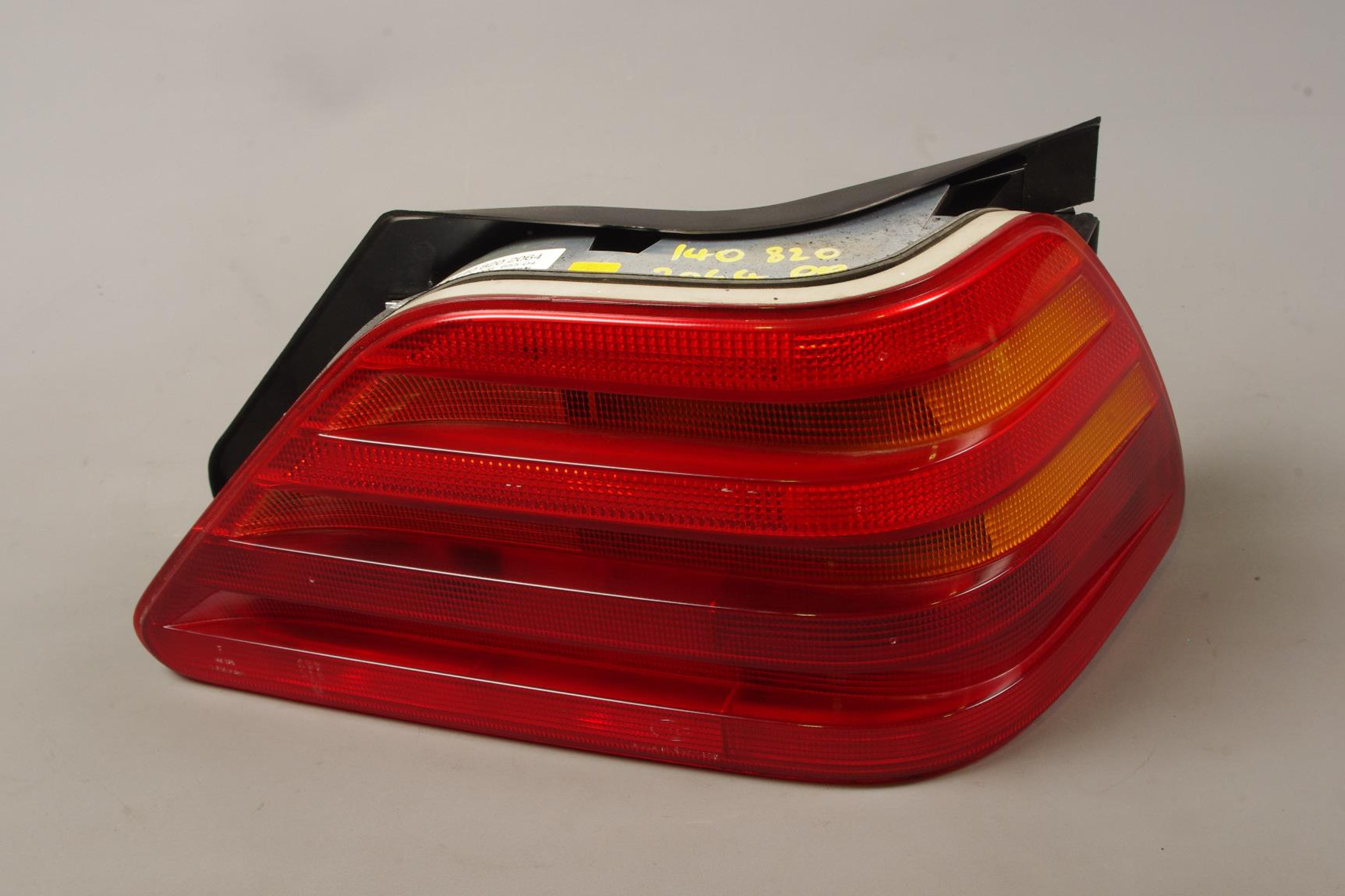 Mercedes 1408202064 Light Red Orange Complete - Rear Right | W140 Coupe