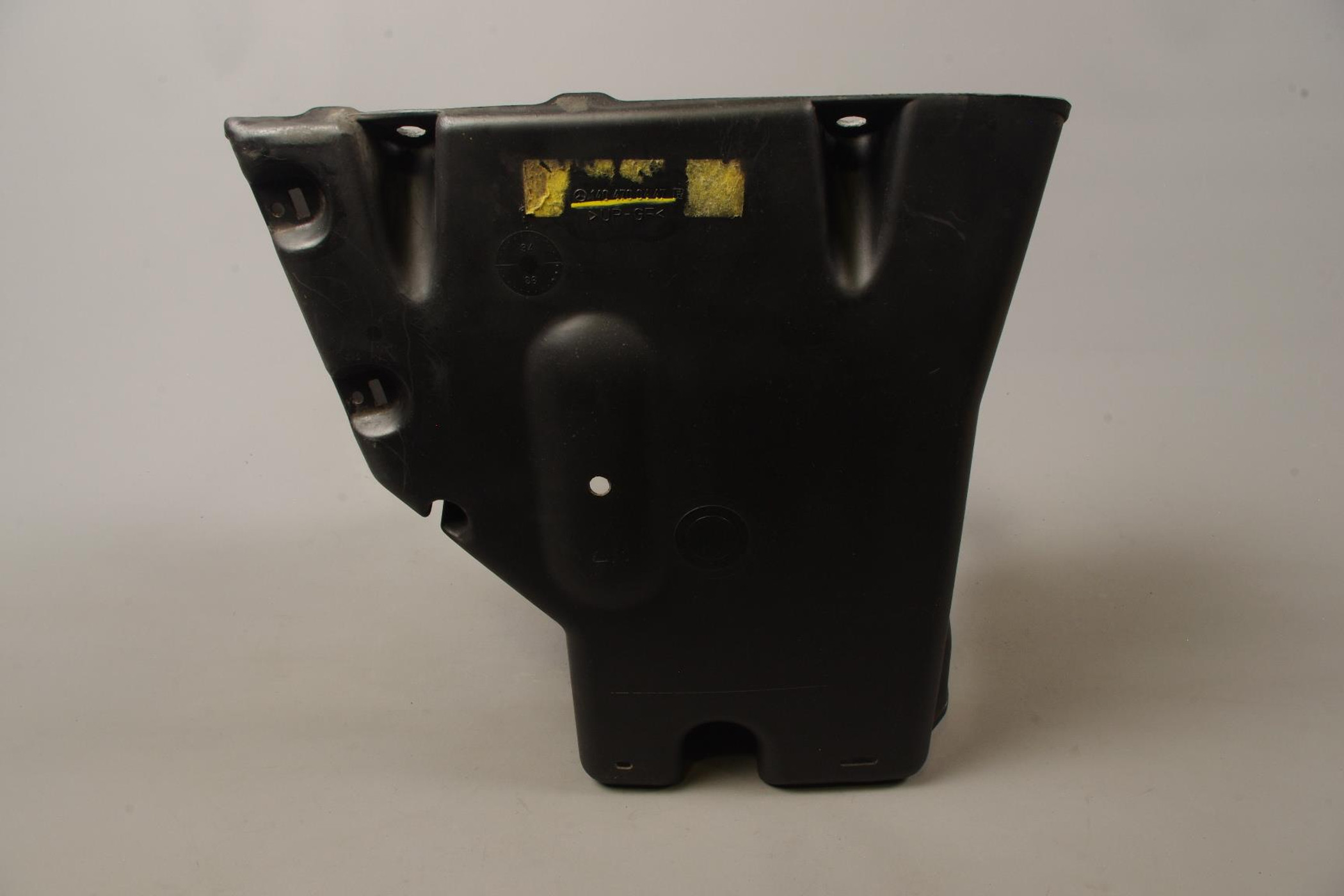 Mercedes 1404700447 Fuel Pump Cover (a) | W140 S Class C140