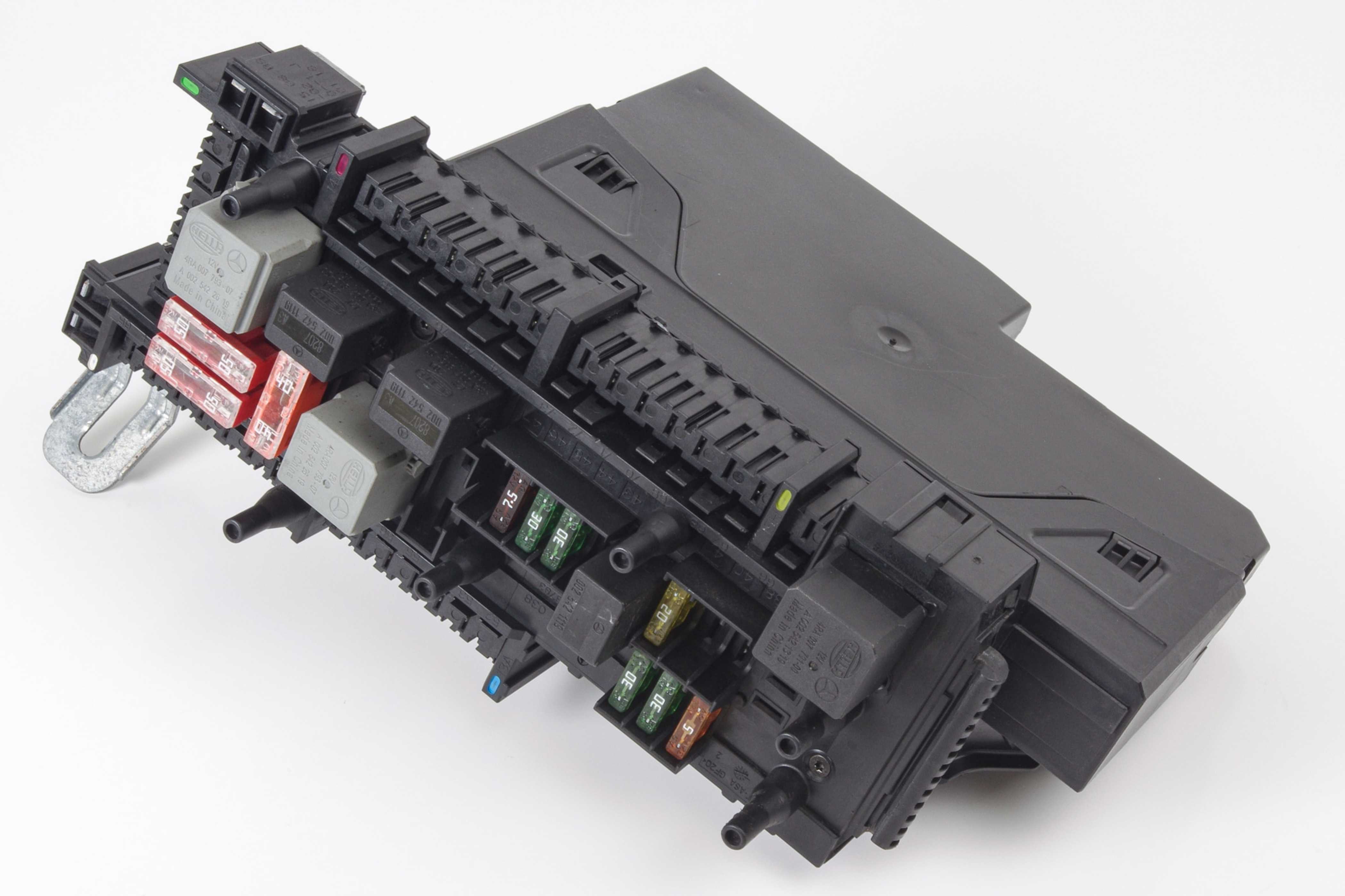 Mercedes 2045458601 SAM Control Unit Fuse Box - Rear | W204