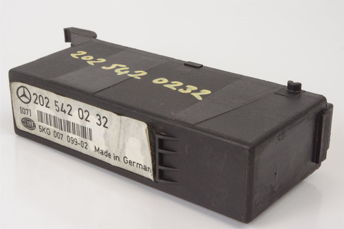 Mercedes 2025420232 Light Control Unit - Left | W202 C - The R129 Co